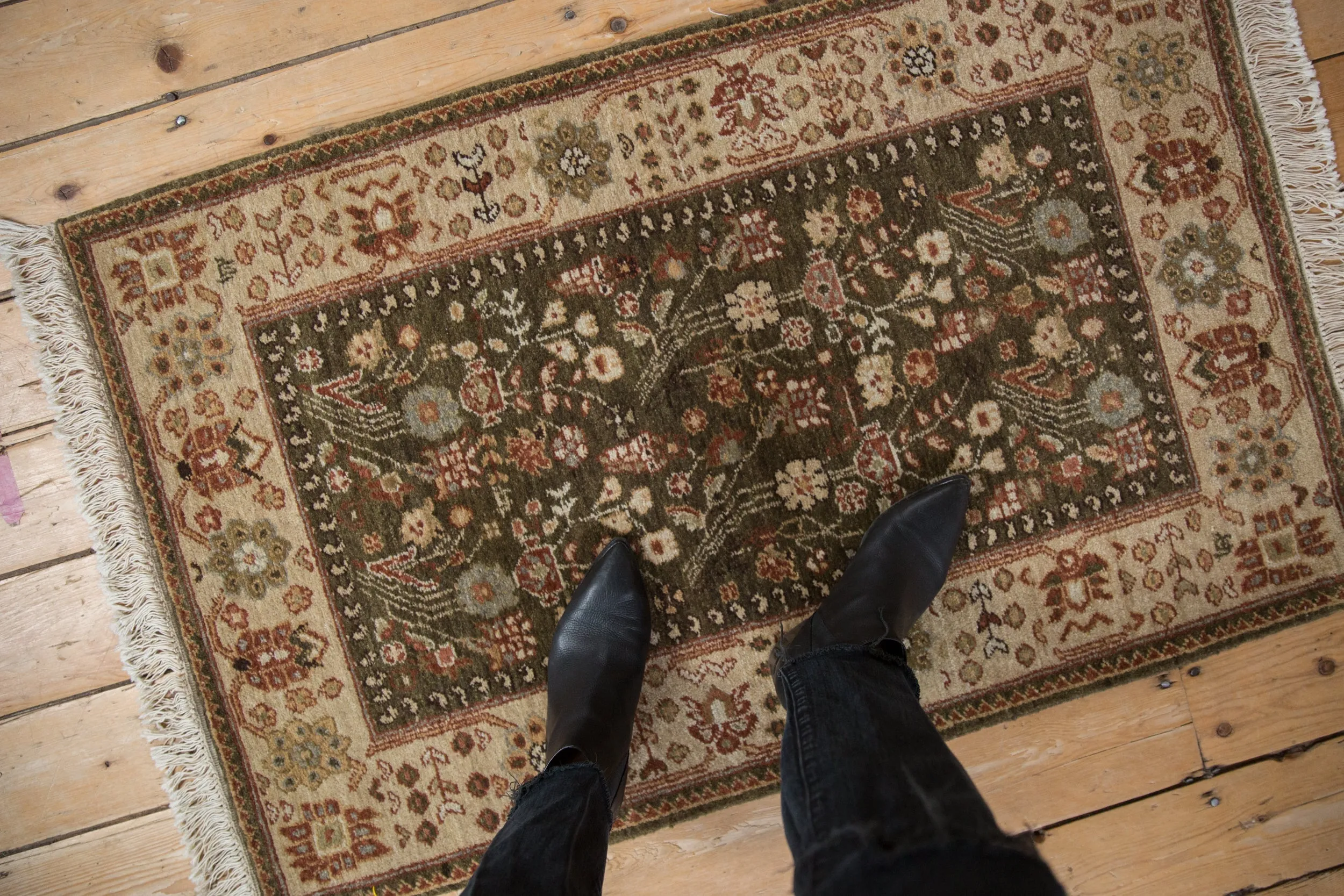 2.5x4 Vintage Armenian Hamadan Design Rug
