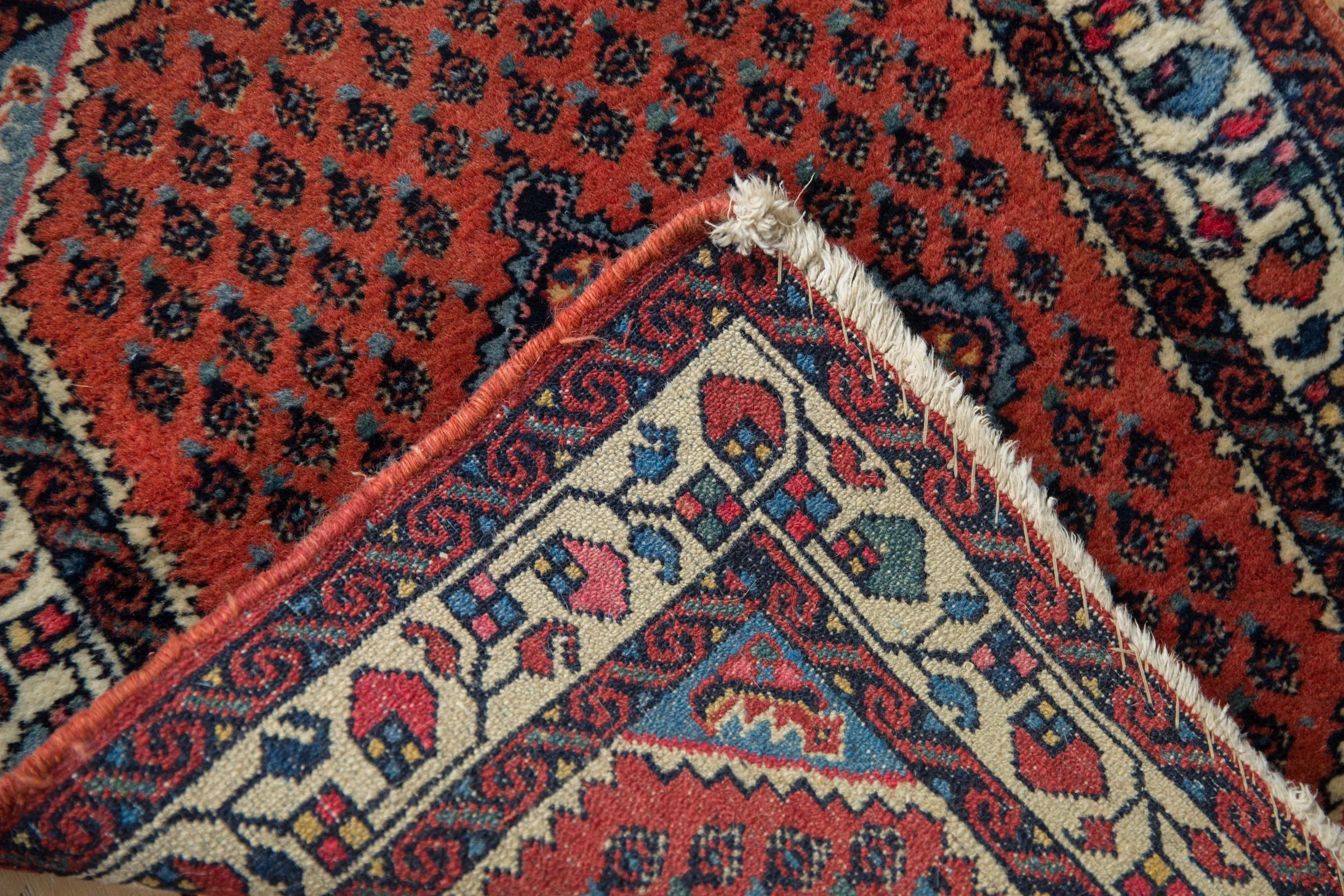 2x2.5 Vintage Engelas Square Rug Mat