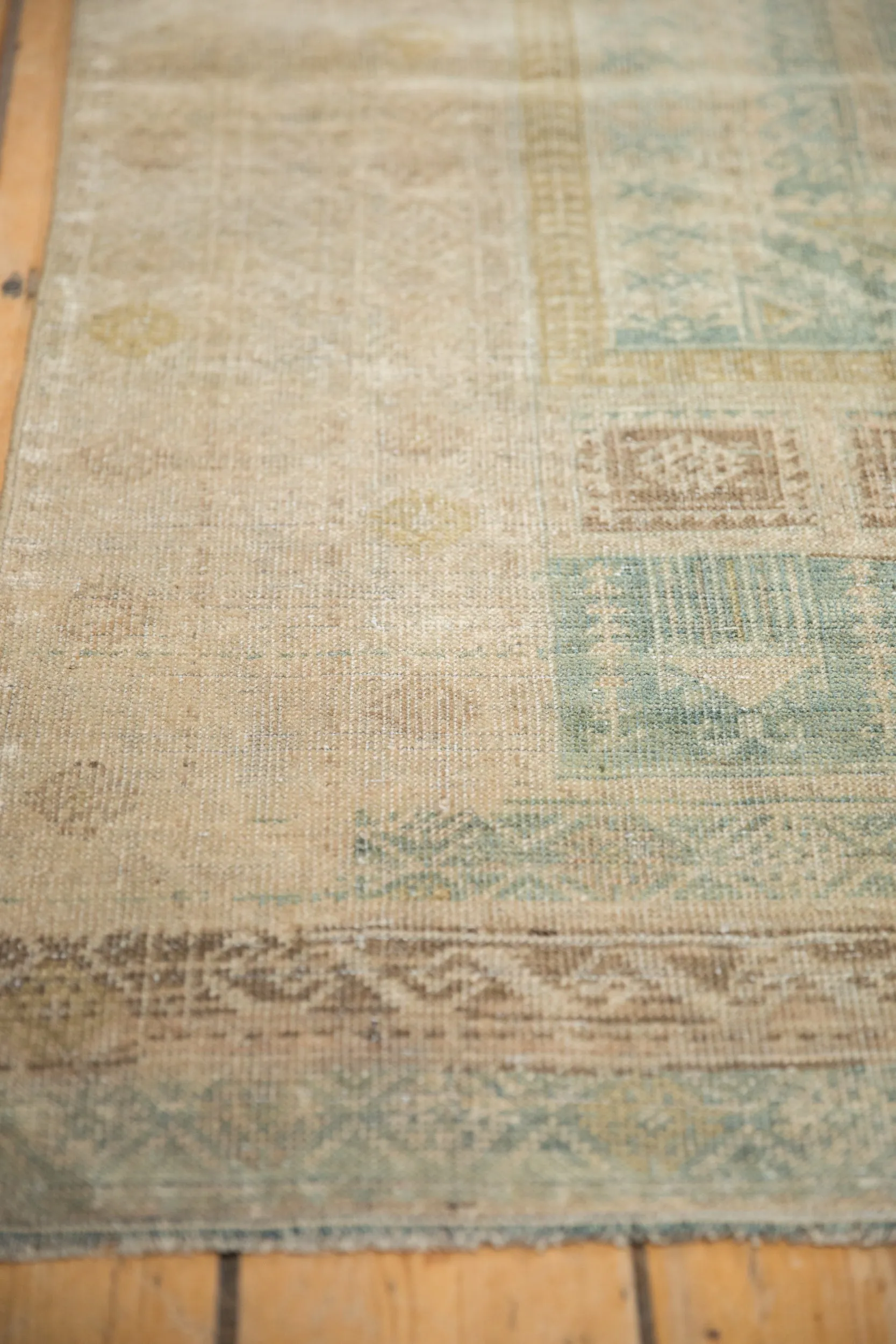 3x4.5 Vintage Distressed Belouch Rug