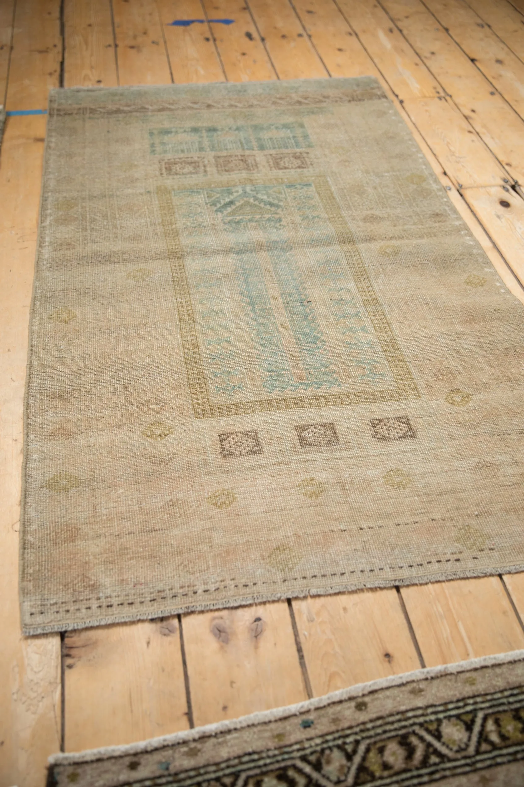 3x4.5 Vintage Distressed Belouch Rug