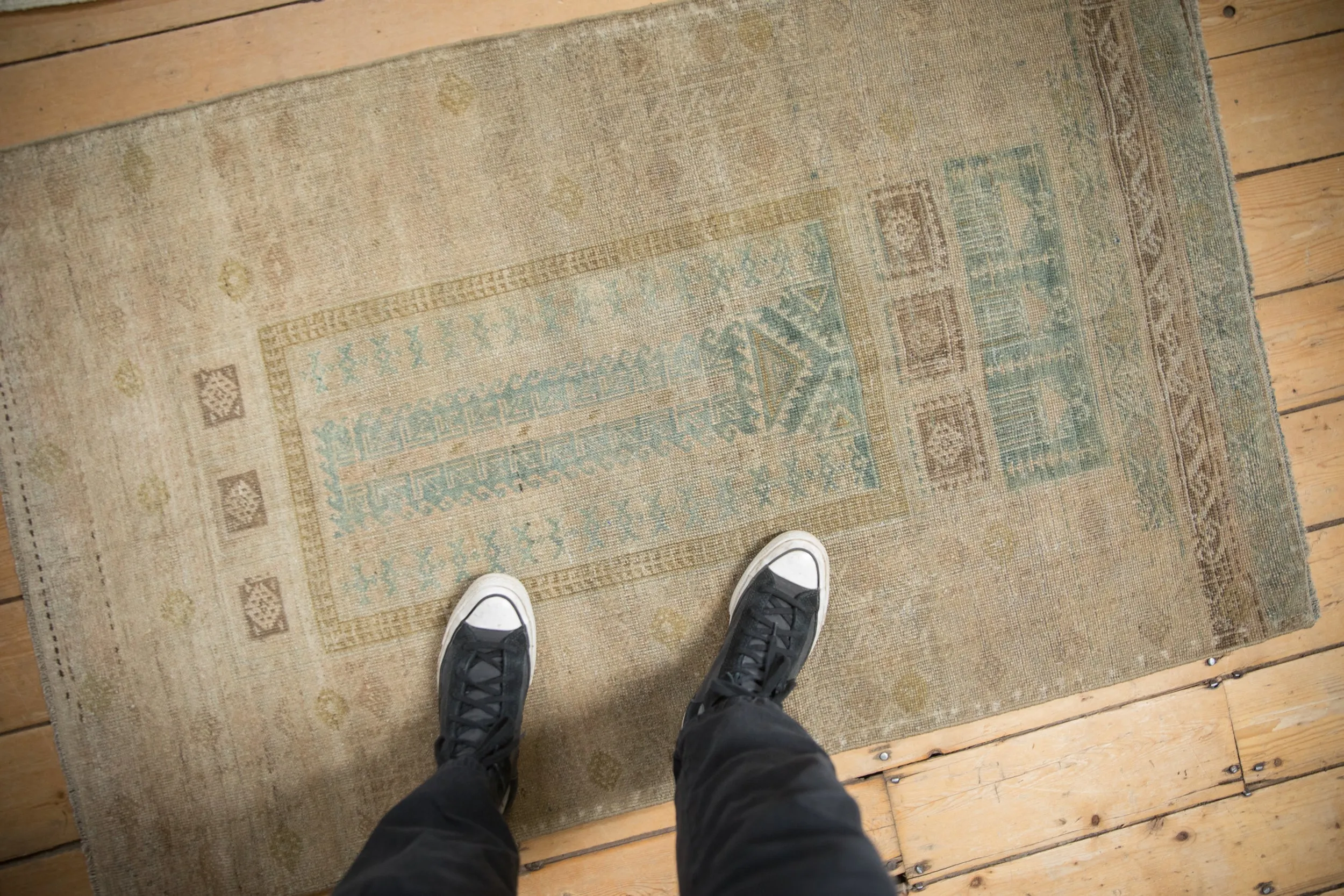 3x4.5 Vintage Distressed Belouch Rug