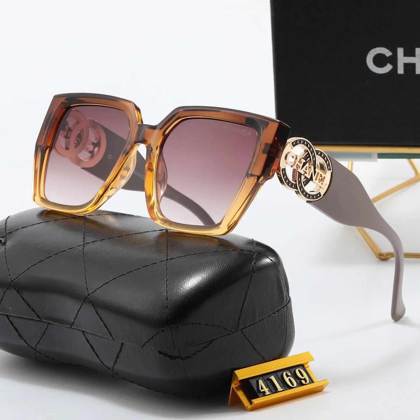 4 Colors Large Delicate Sunglasses