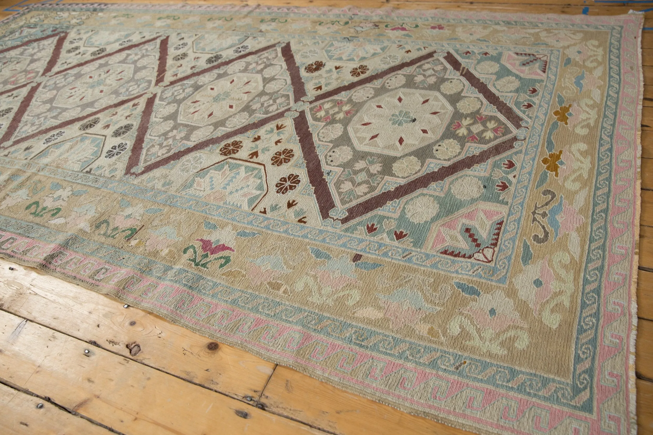 6.5x11.5 Vintage Distressed Turkish Soumac Design Carpet