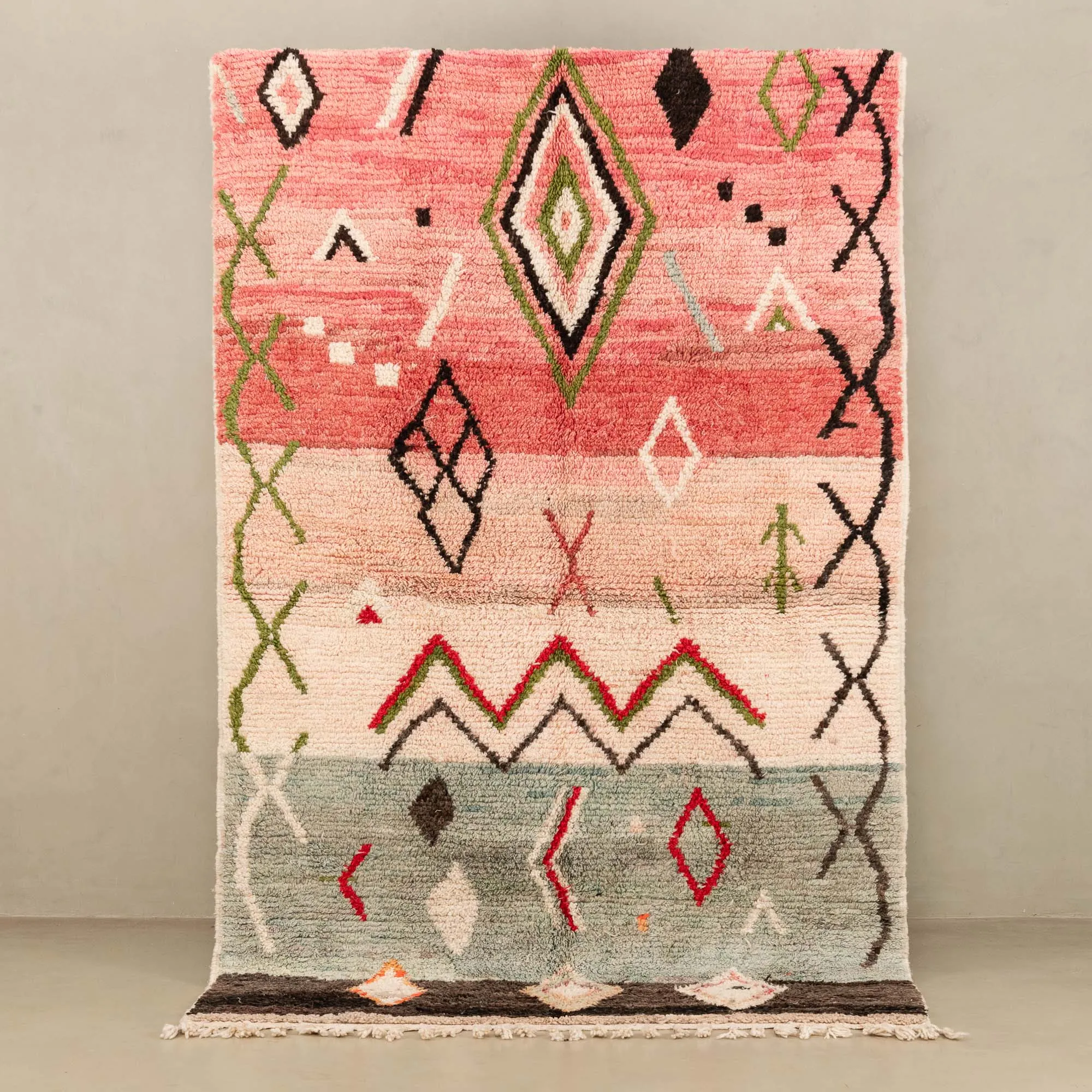 Aalaa - vintage boujad rug