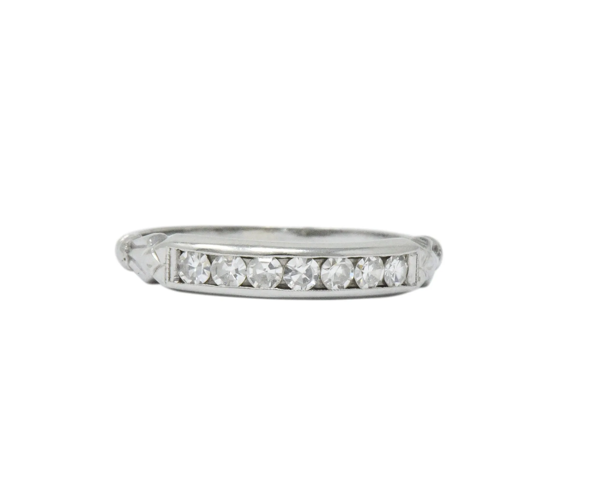Art Deco 0.25 CTW Diamond 18 Karat White Gold Ring