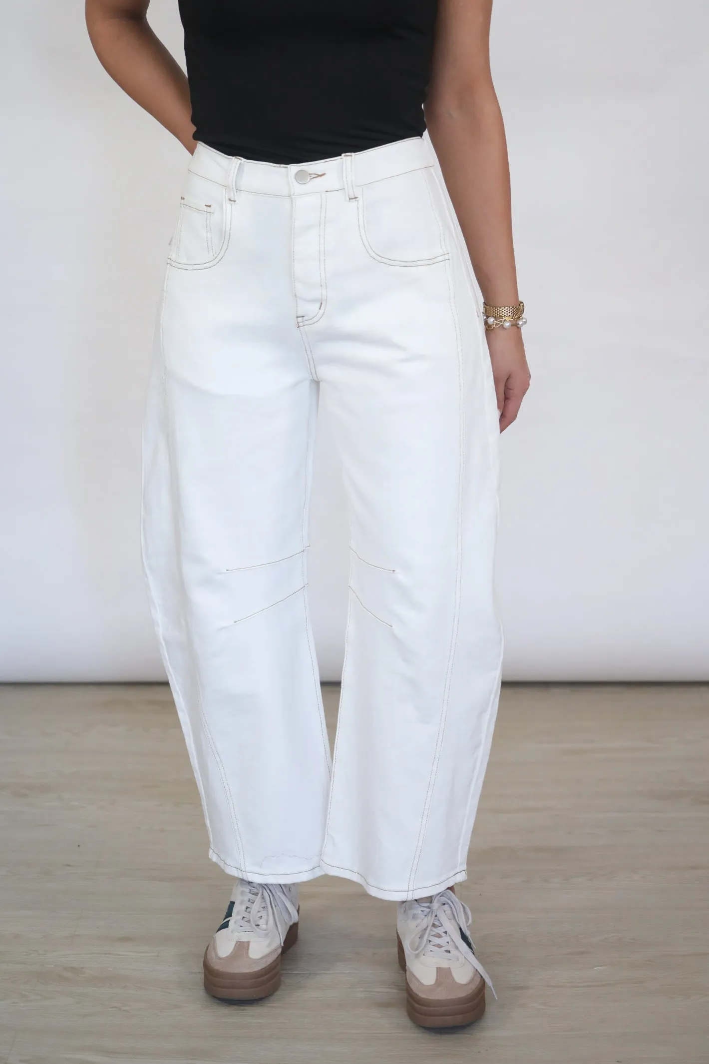 Aspen White Barrel Jeans