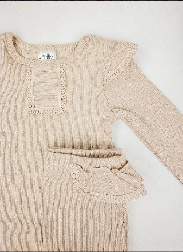 AW24 Jamiks - AZARÁ 2 Piece Body and Legging Set Latte
