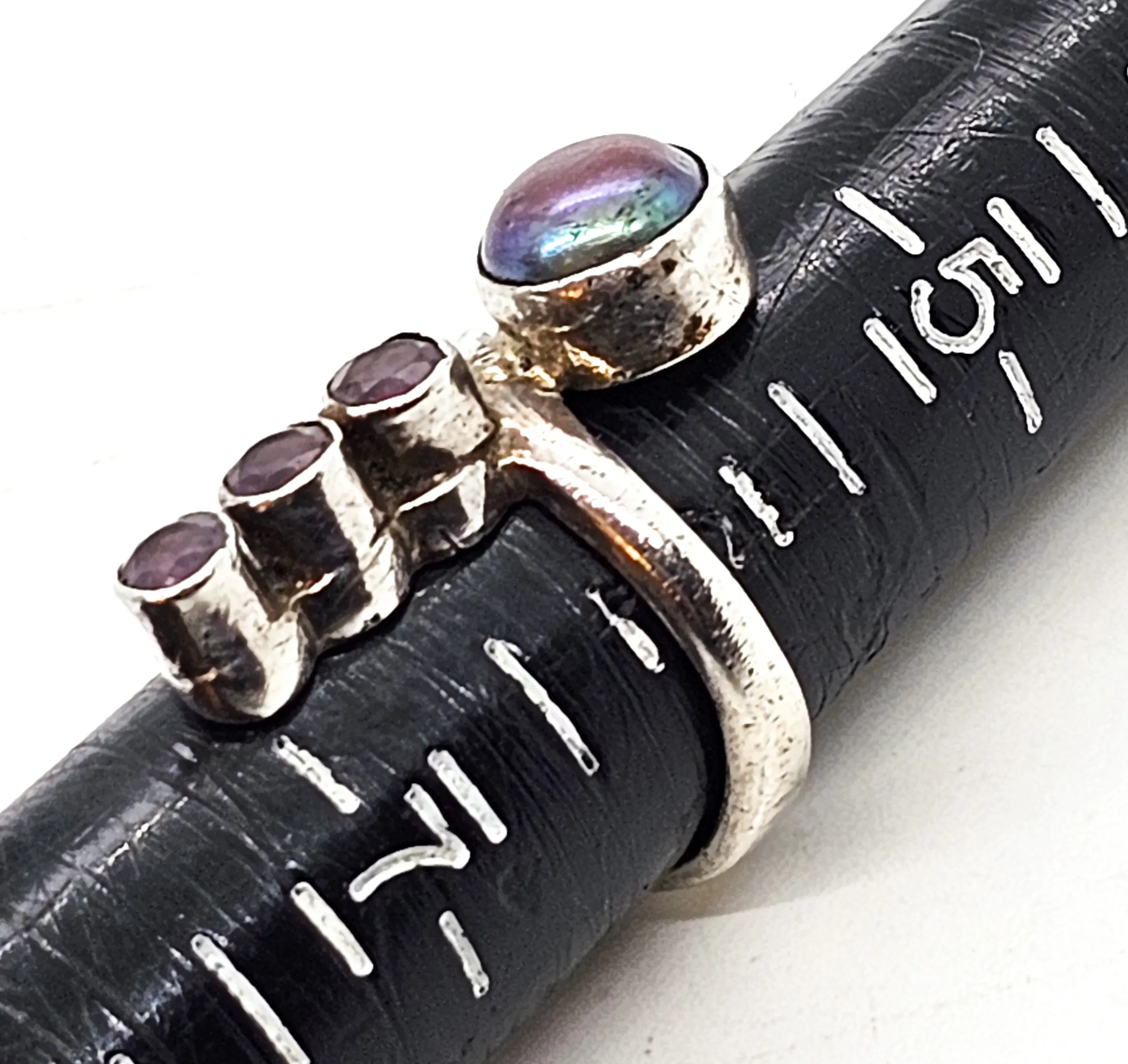 Black Pearl and synthetic purple amethyst sterling silver wave ring size 6