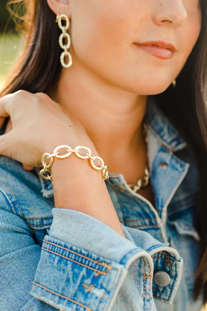 Classic Gold Link Bracelet