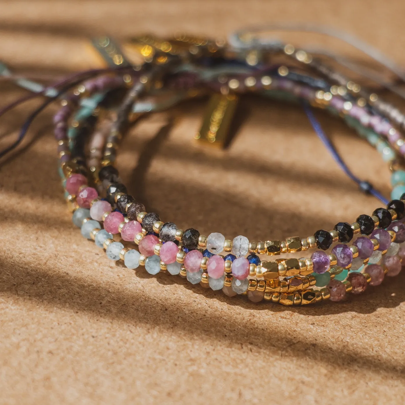 DB3 DELICATE STACKABLE BRACELETES
