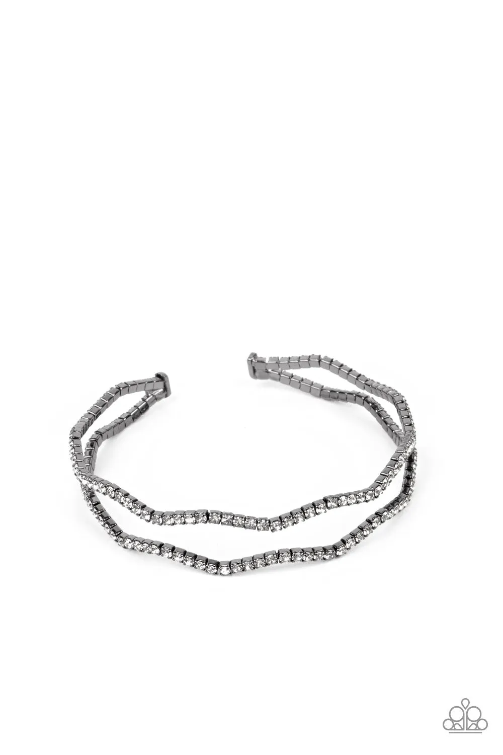 Delicate Dazzle - Black Bracelet