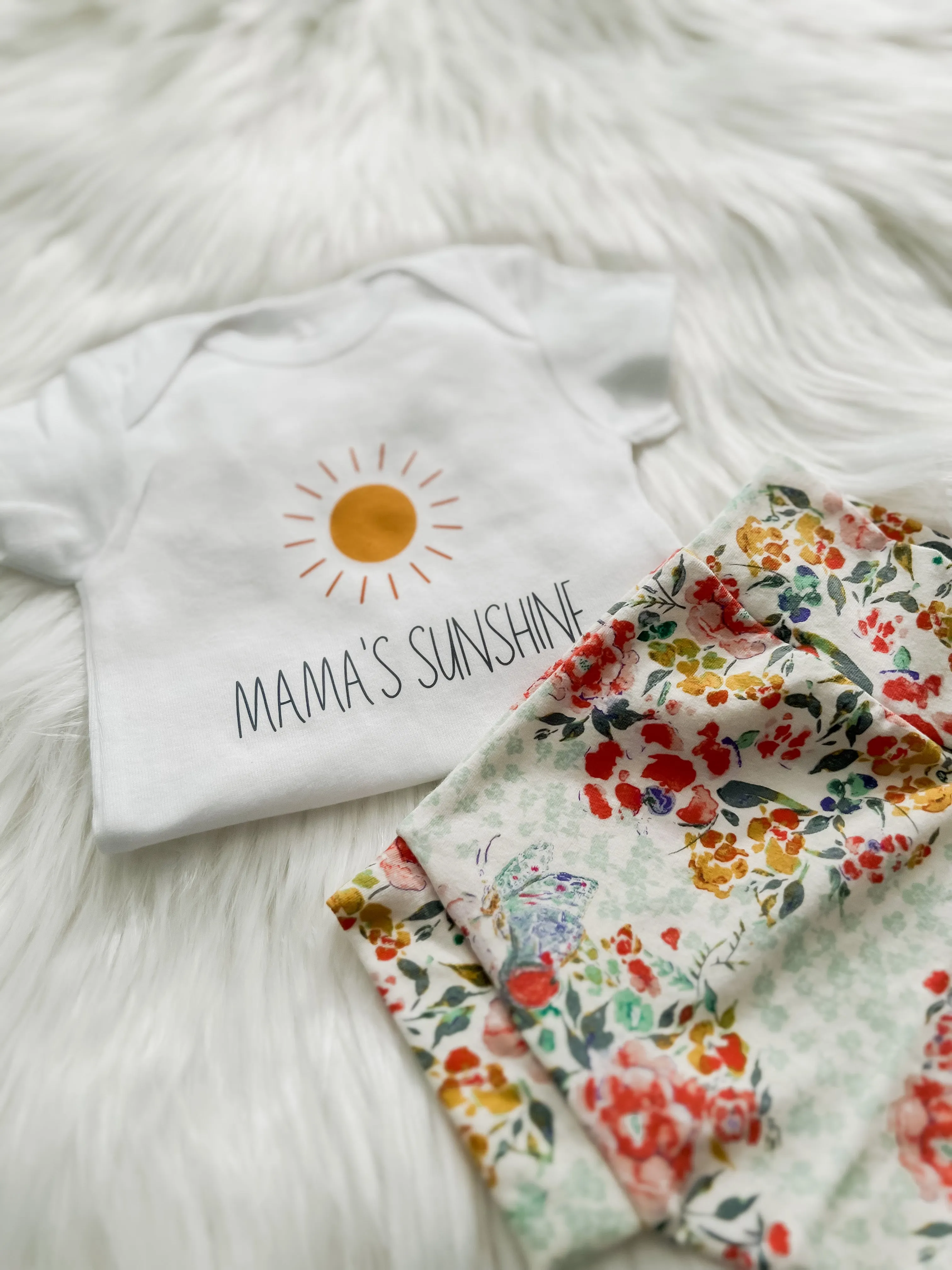 Delicate Floral Off White Bummies Outfit