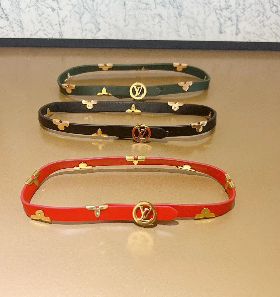 Delicate Flower Bracelet