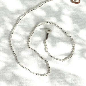 Delicate Knotted Strands