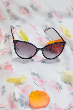 Delicate Large Cat Eye Sunglasses