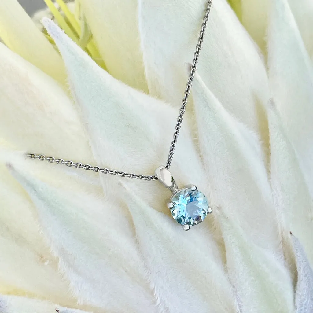 Delicate Solitaire Round Cut Aquamarine Pendant
