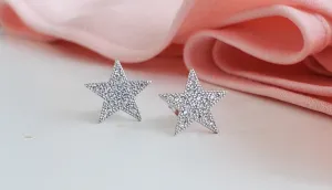 Delicate Star Earrings 1.5cm