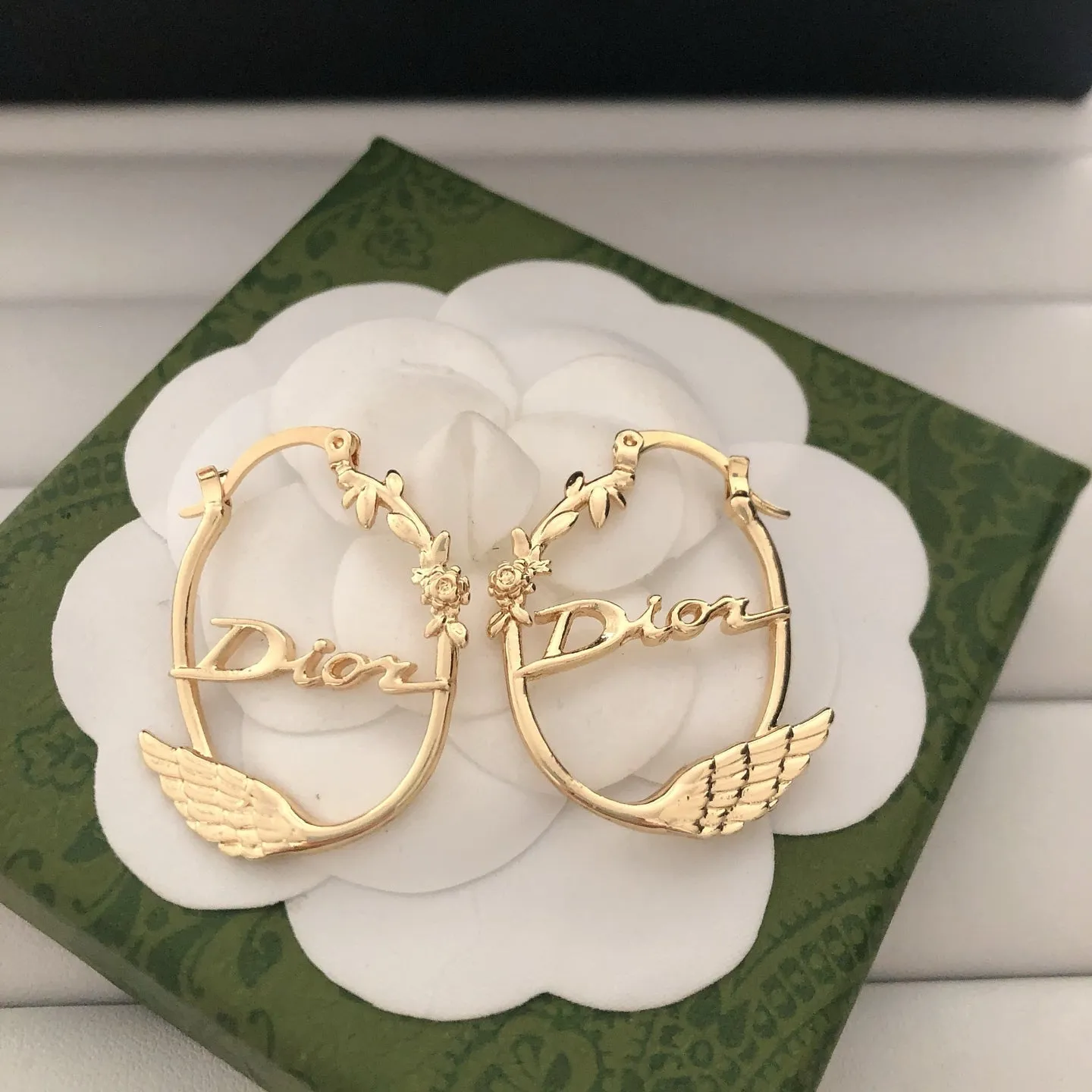Delicate Swan Shaped Earrings