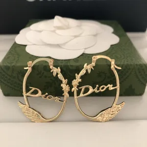 Delicate Swan Shaped Earrings