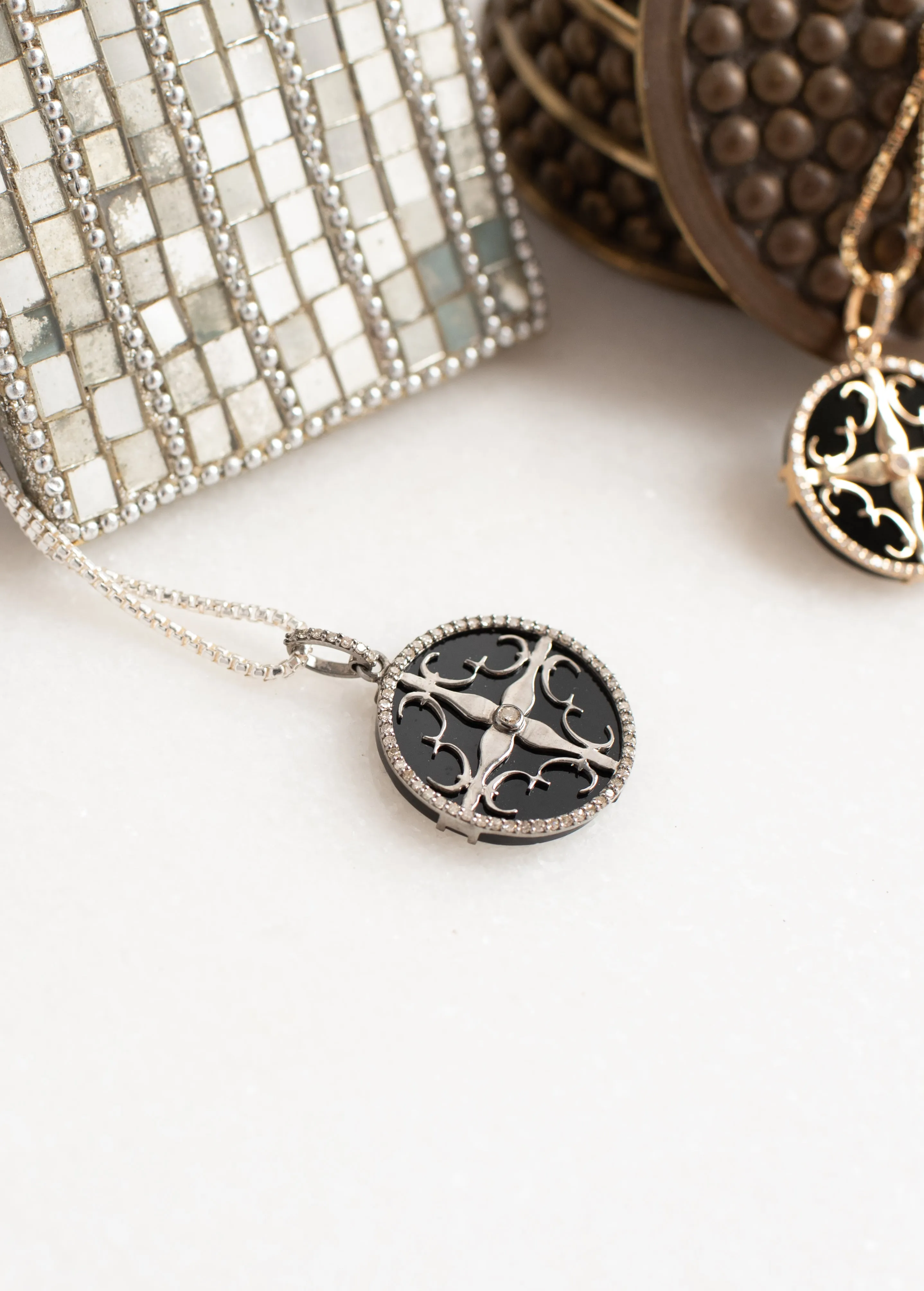 Diamond Onyx Cali Amulet - Silver