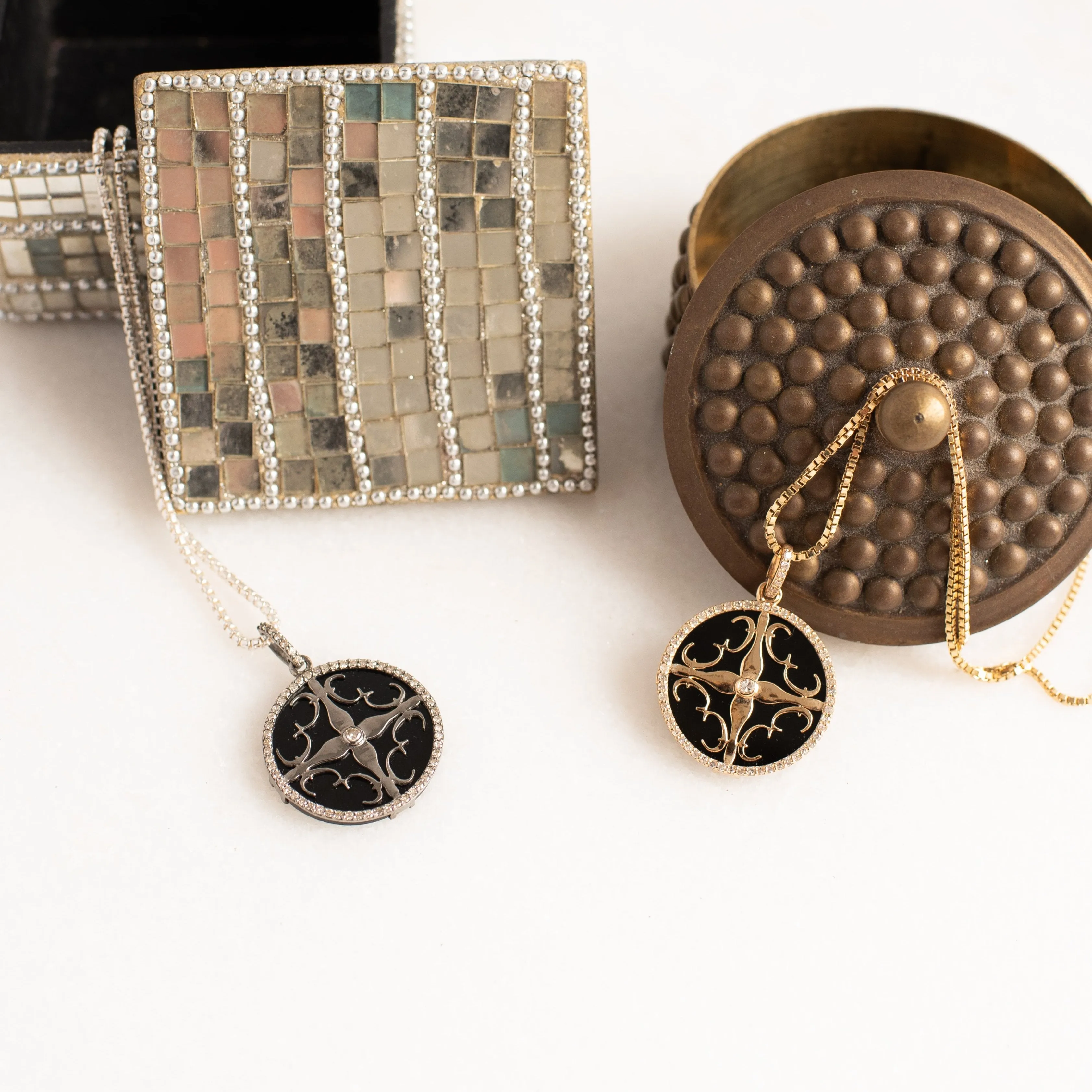 Diamond Onyx Cali Amulet - Silver