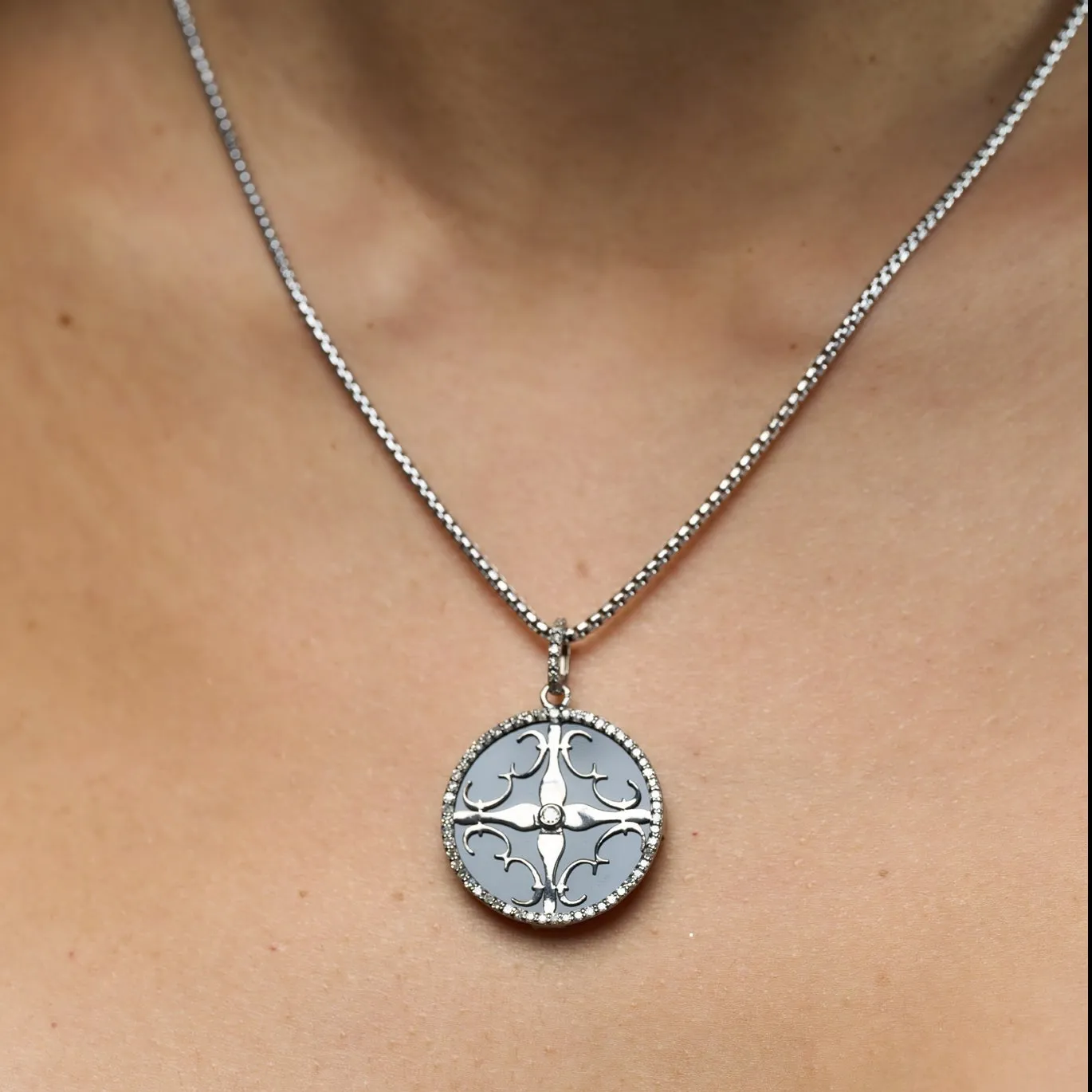 Diamond Onyx Cali Amulet - Silver