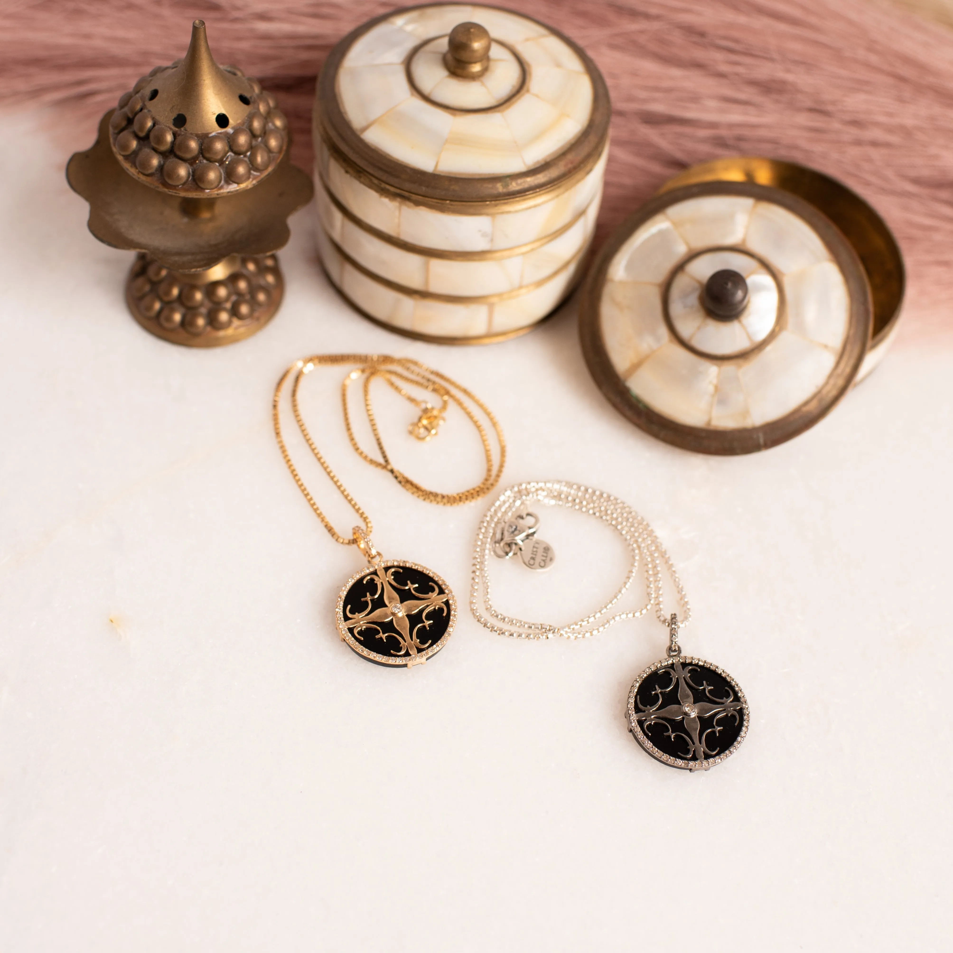 Diamond Onyx Cali Amulet - Silver