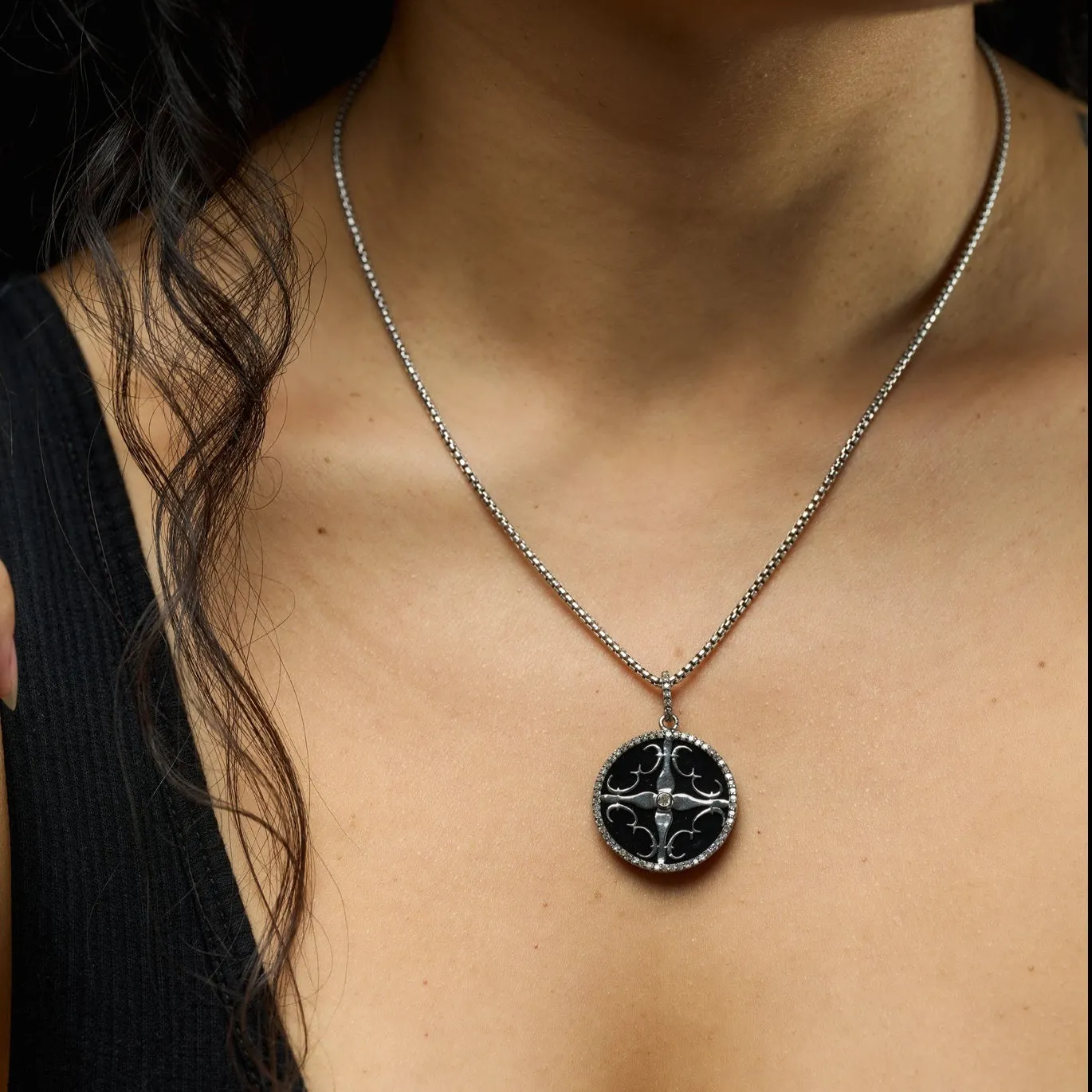 Diamond Onyx Cali Amulet - Silver