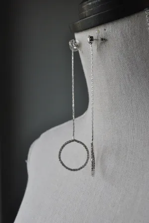 FASHION COLLECTION - CRYSTAL LONG DROP DELICATE EARRINGS