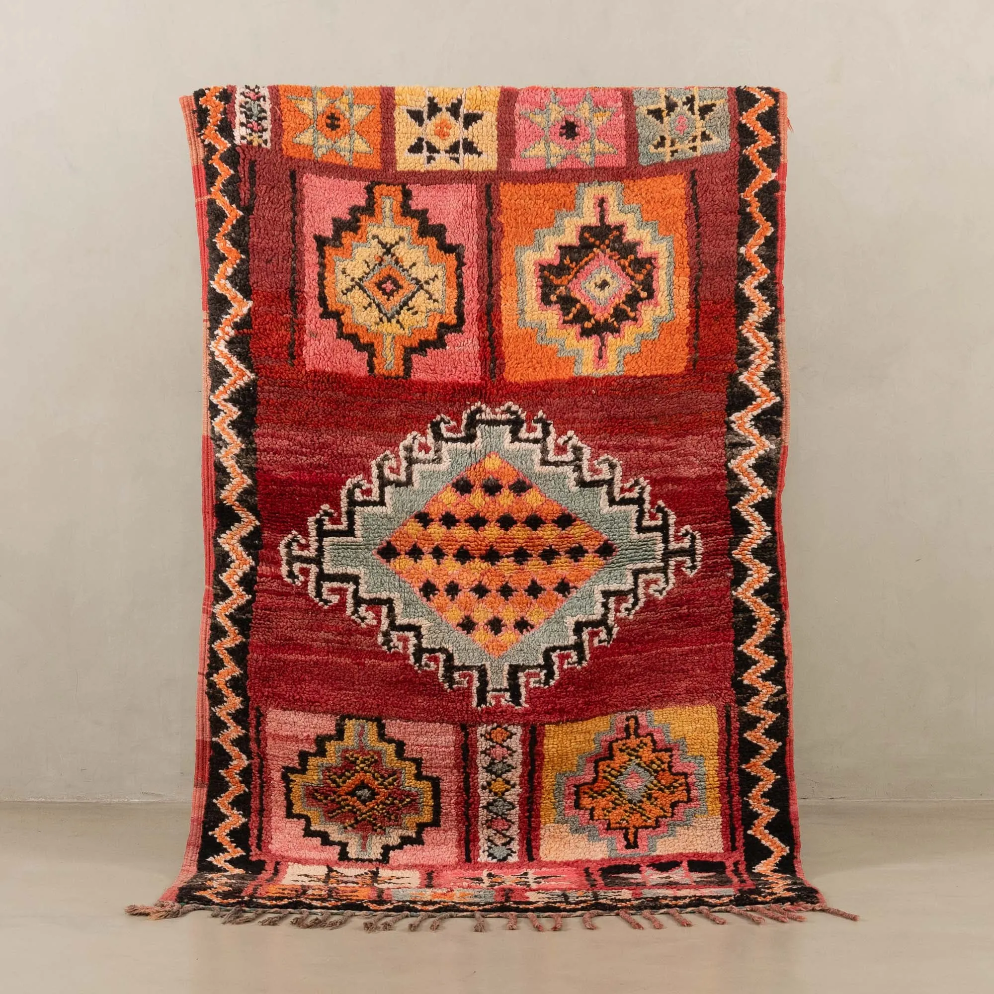 Hassania - vintage boujad rug
