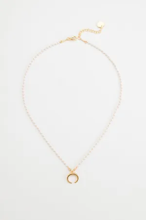 Horn Pendant White Pearl Bead Necklace