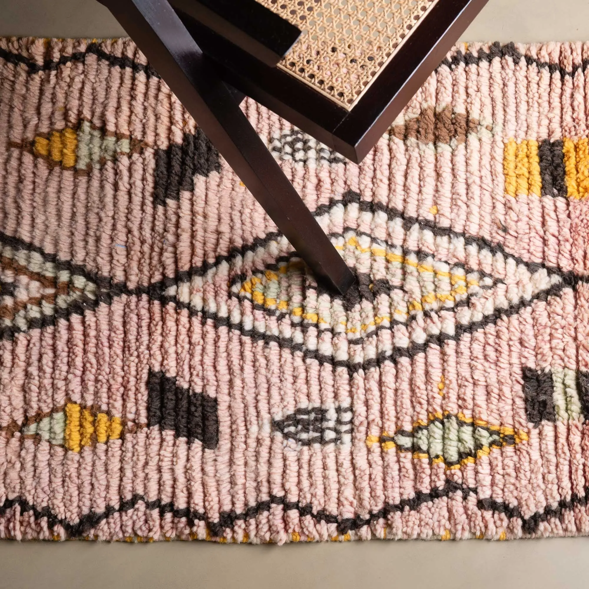 Housnia - vintage boujad rug