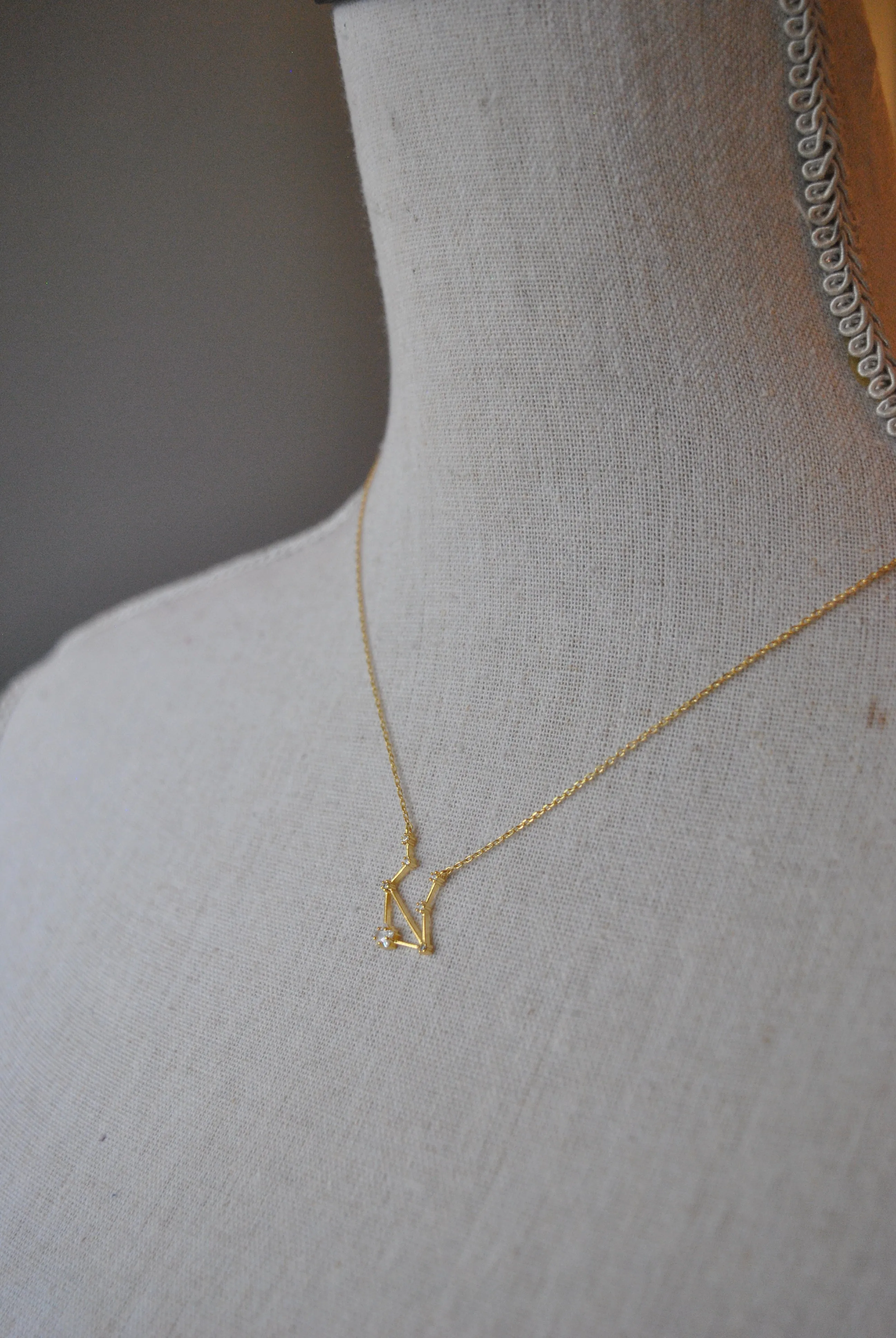 LIBRA DELICATE GOLD NECKLACE