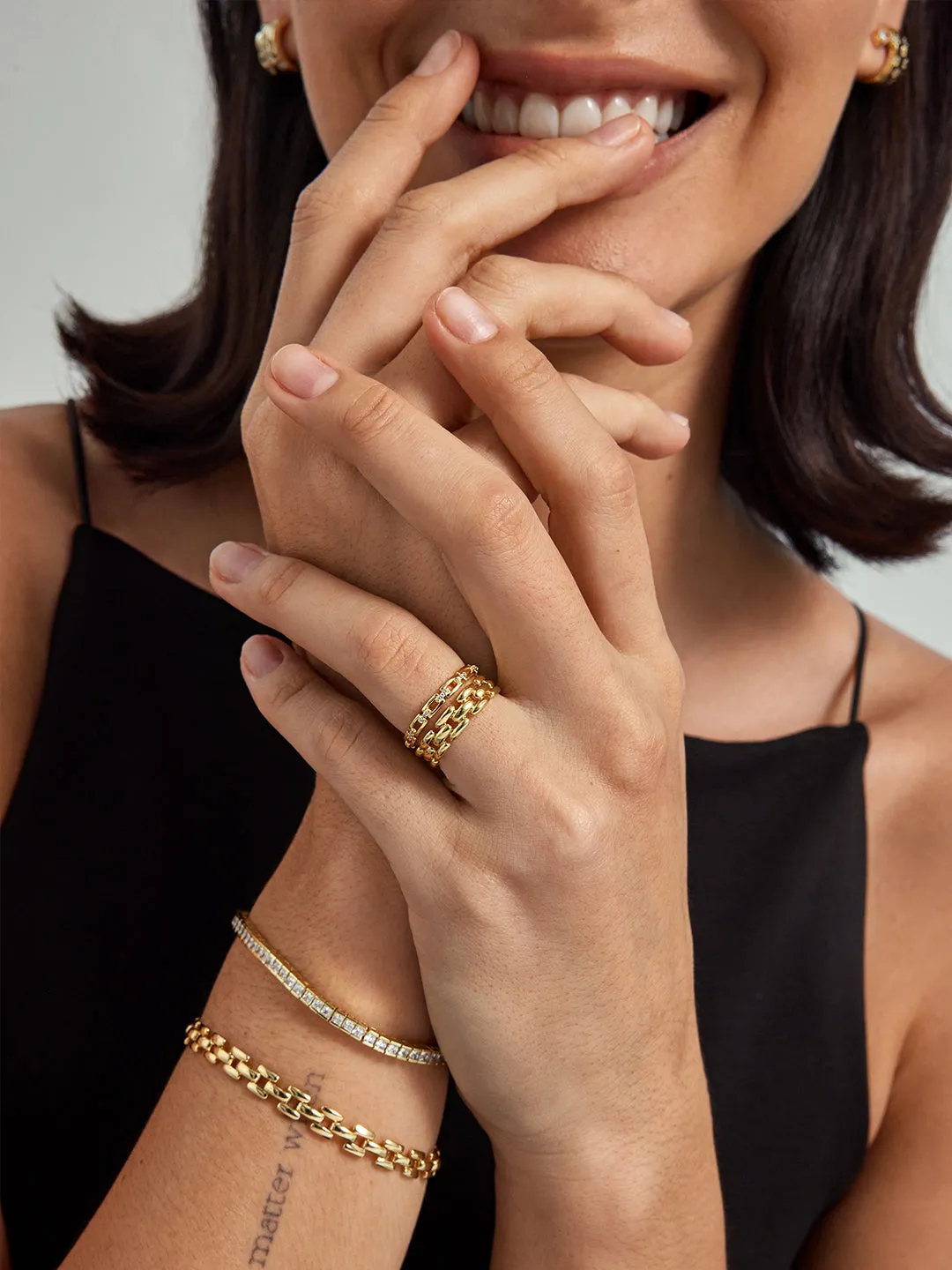 Linked Delicate Ring