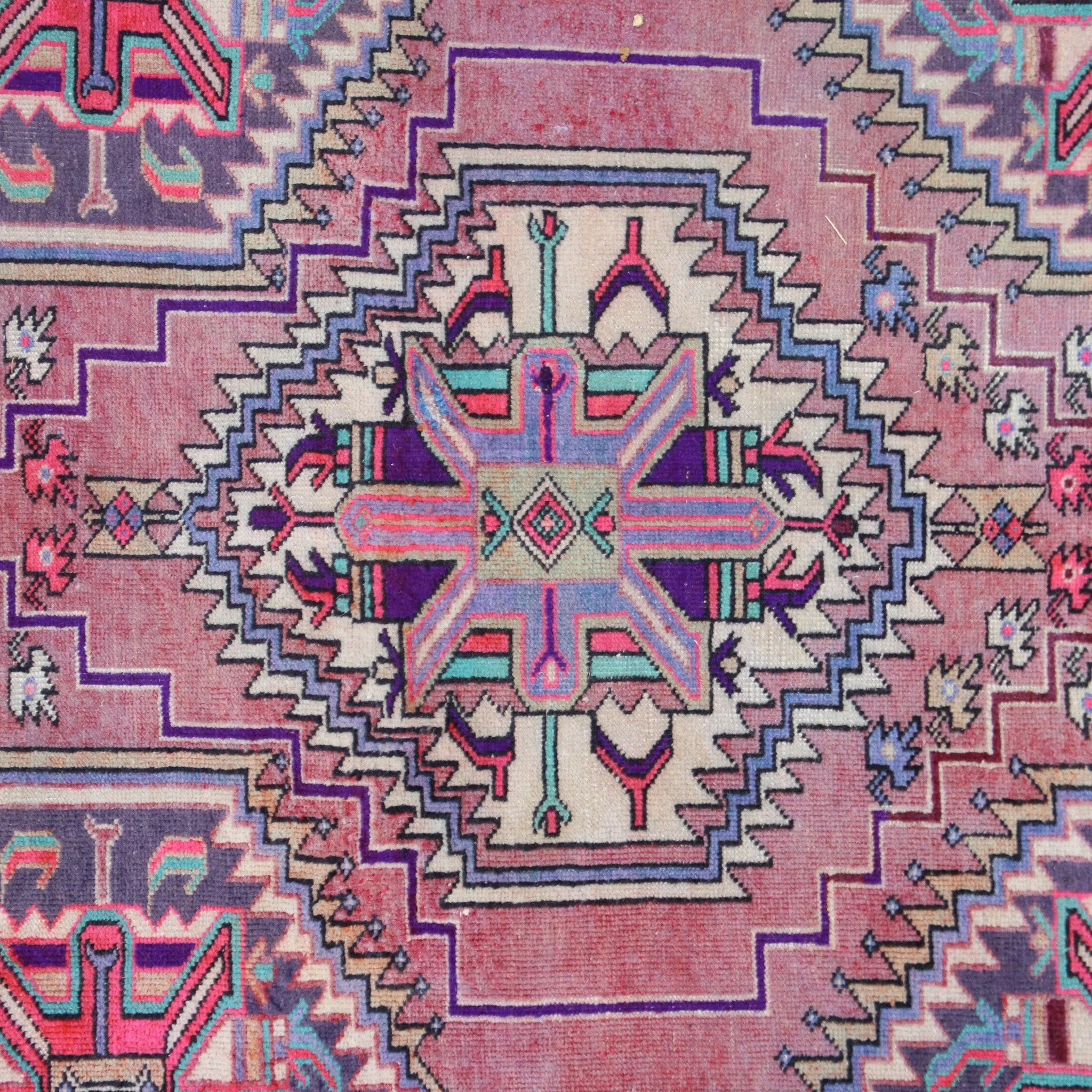 MA34 Handwoven Vintage Rug 4’4x9’11