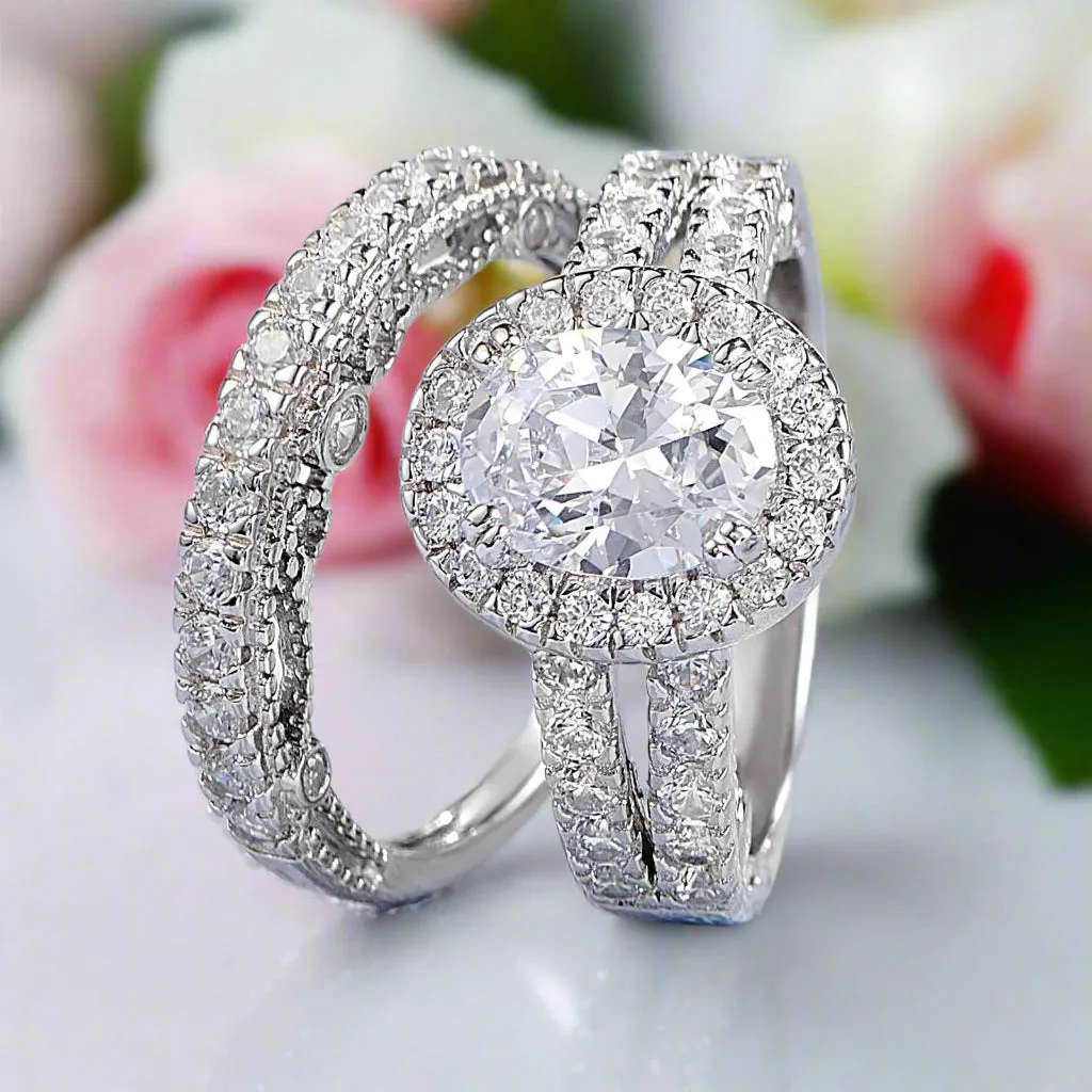 Oval Cut Diamond Vintage Halo Engagement Ring Set
