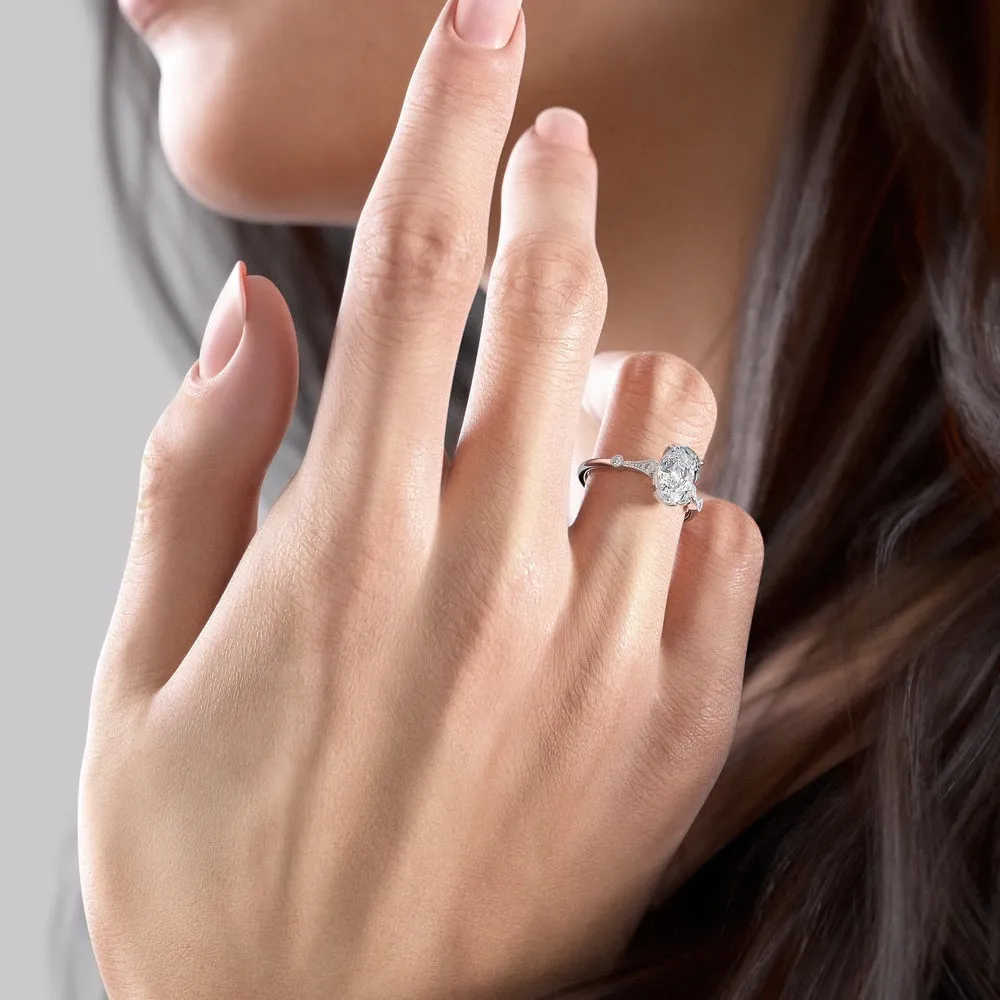 Oval Cut Moissanite Vintage Design
