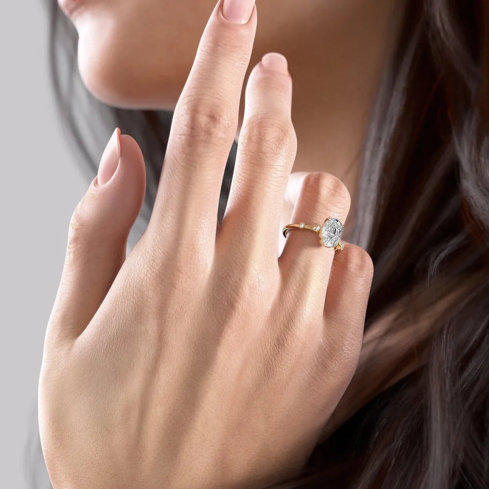 Oval Cut Moissanite Vintage Design