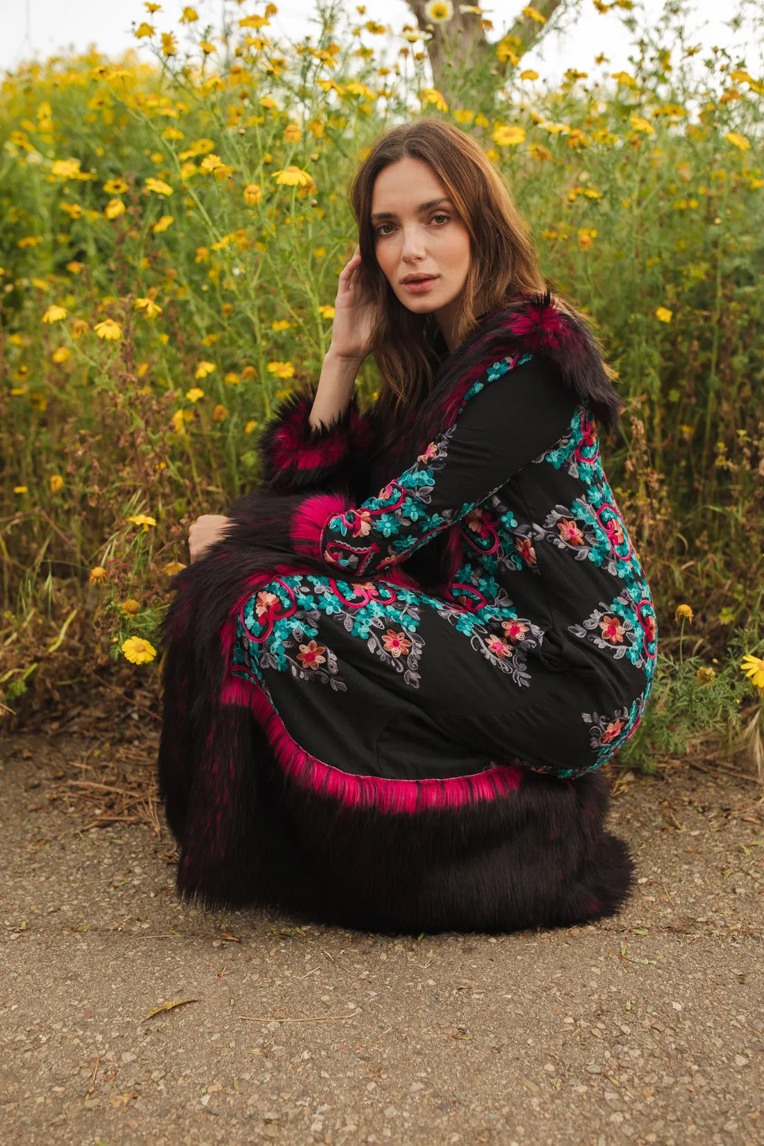 Penny Deluxe Kahlo Embroidered Faux Fur Jacket Coat S