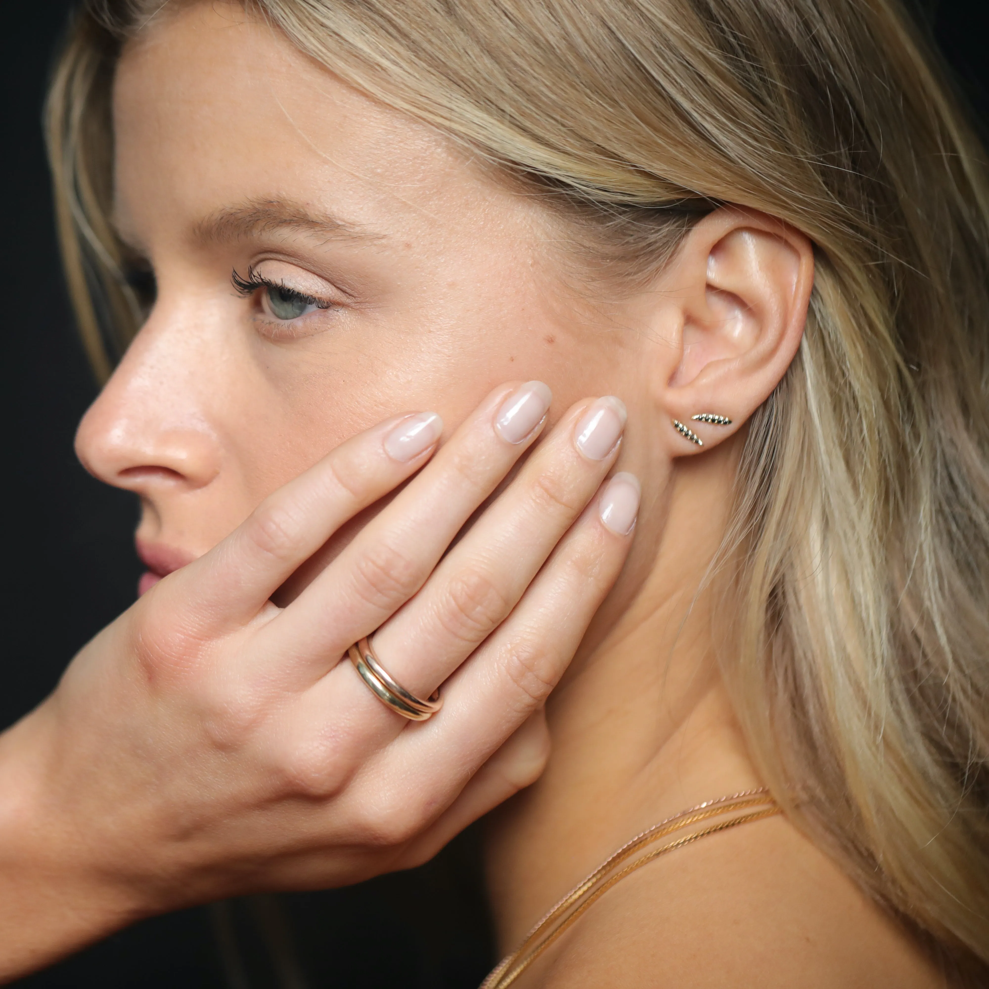 Raw Earrings With Black Diamond Pavé - Gold