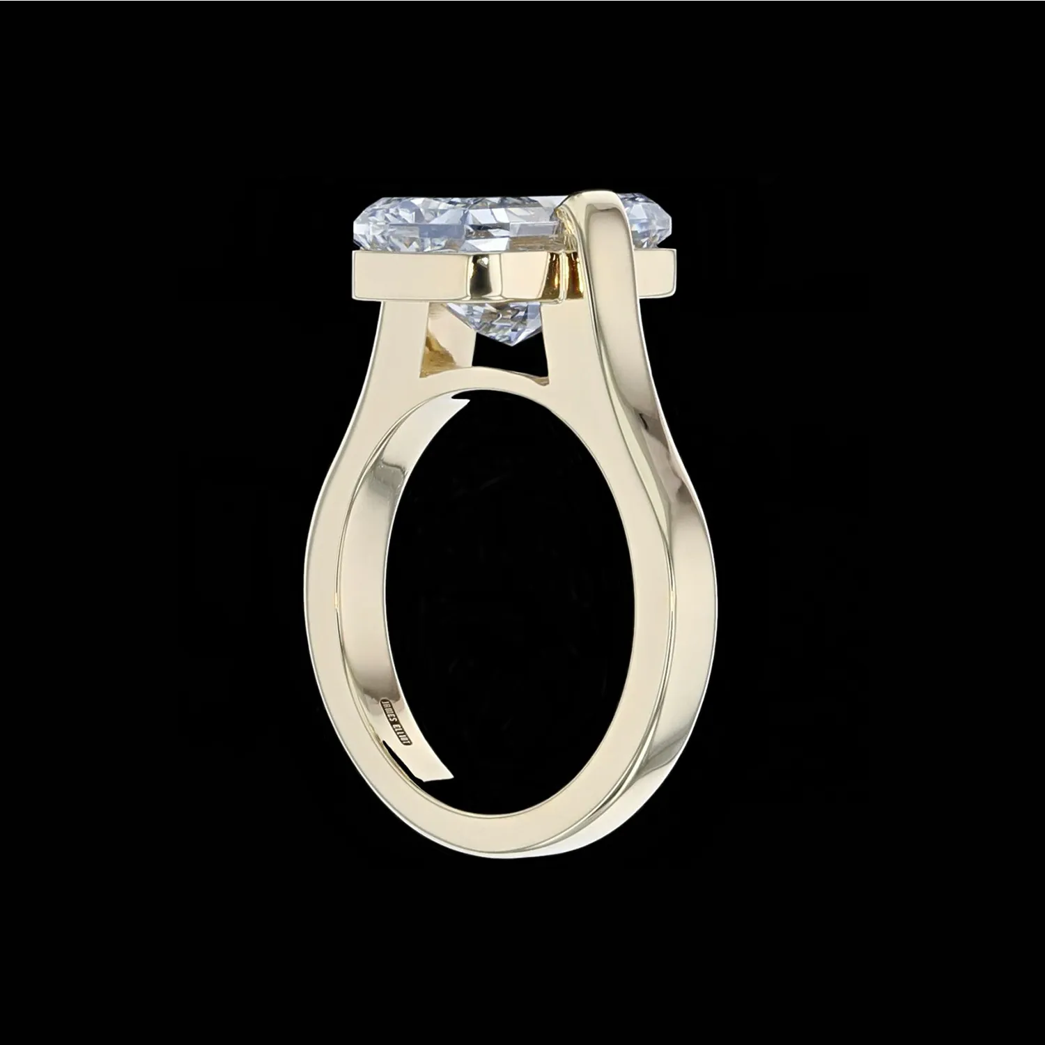 Ring Cloud Radiant Diamond