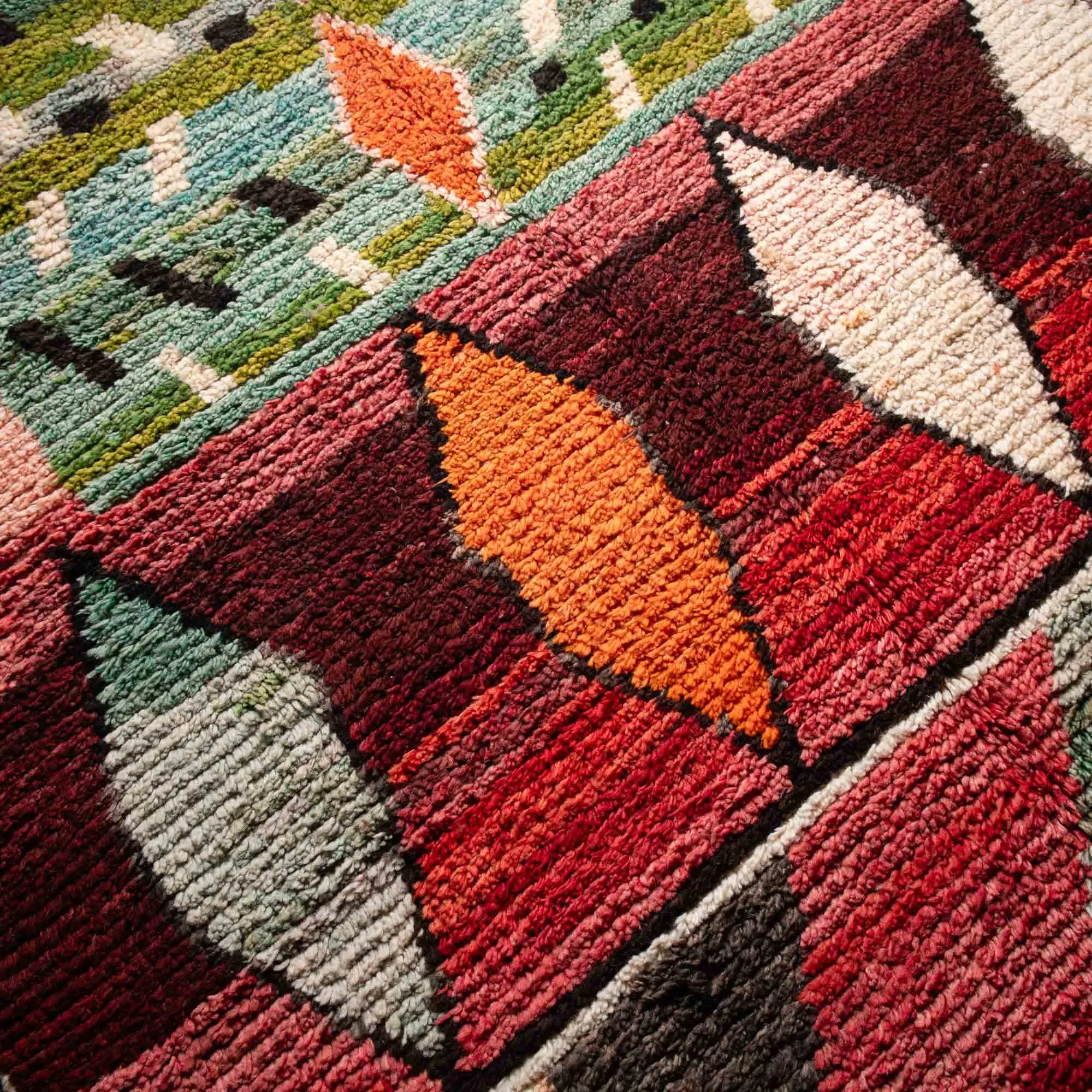 Safa - vintage boujad rug