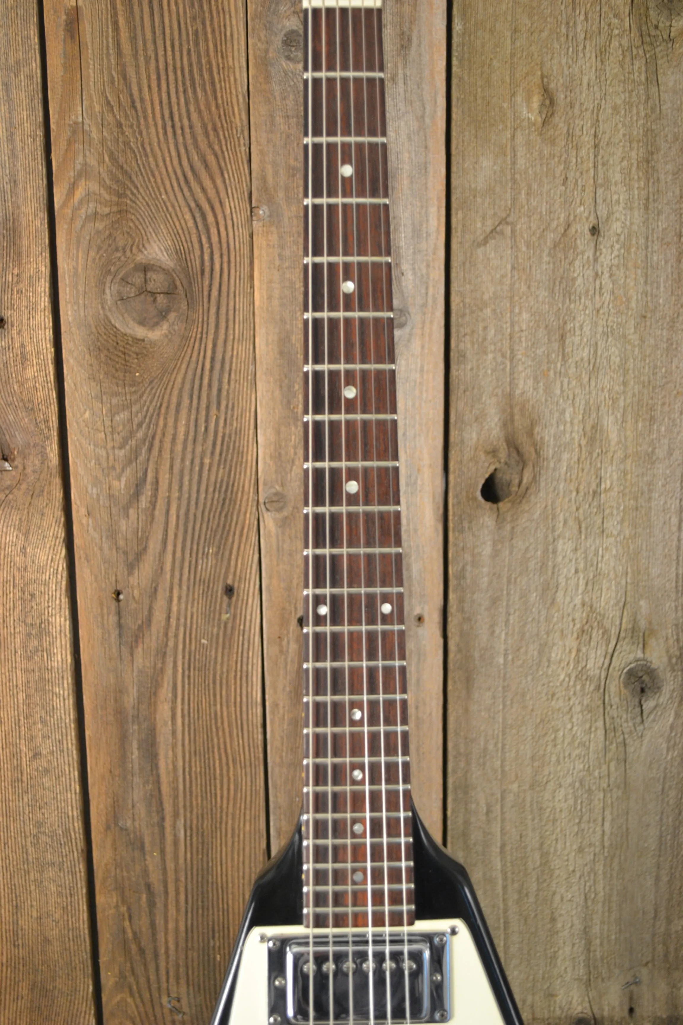 SOLD - Gibson Flying V 1980 Sunburst