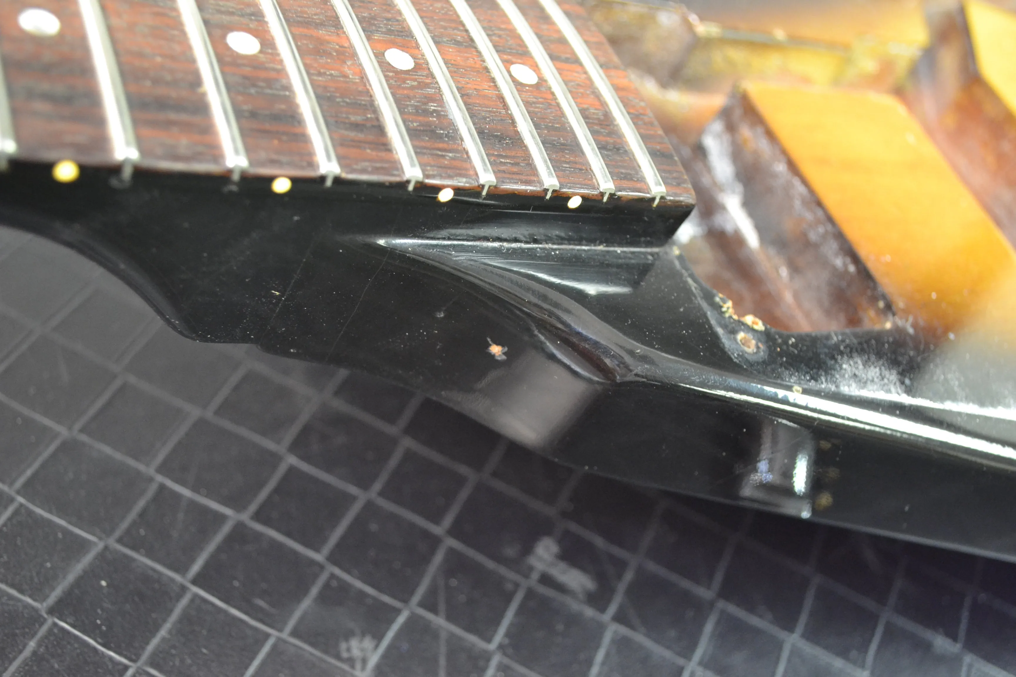 SOLD - Gibson Flying V 1980 Sunburst