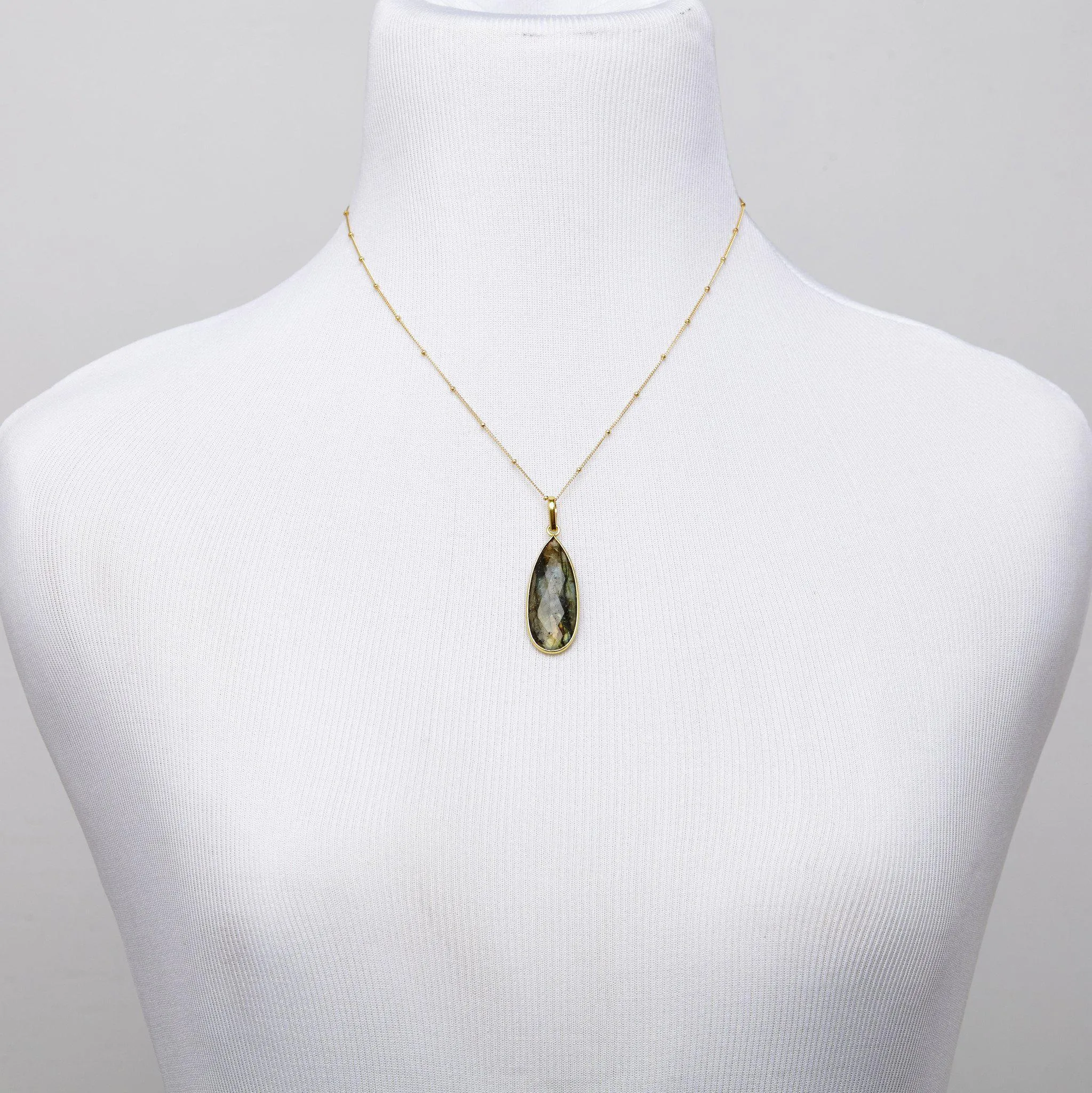 Teardrop Necklace in Labradorite
