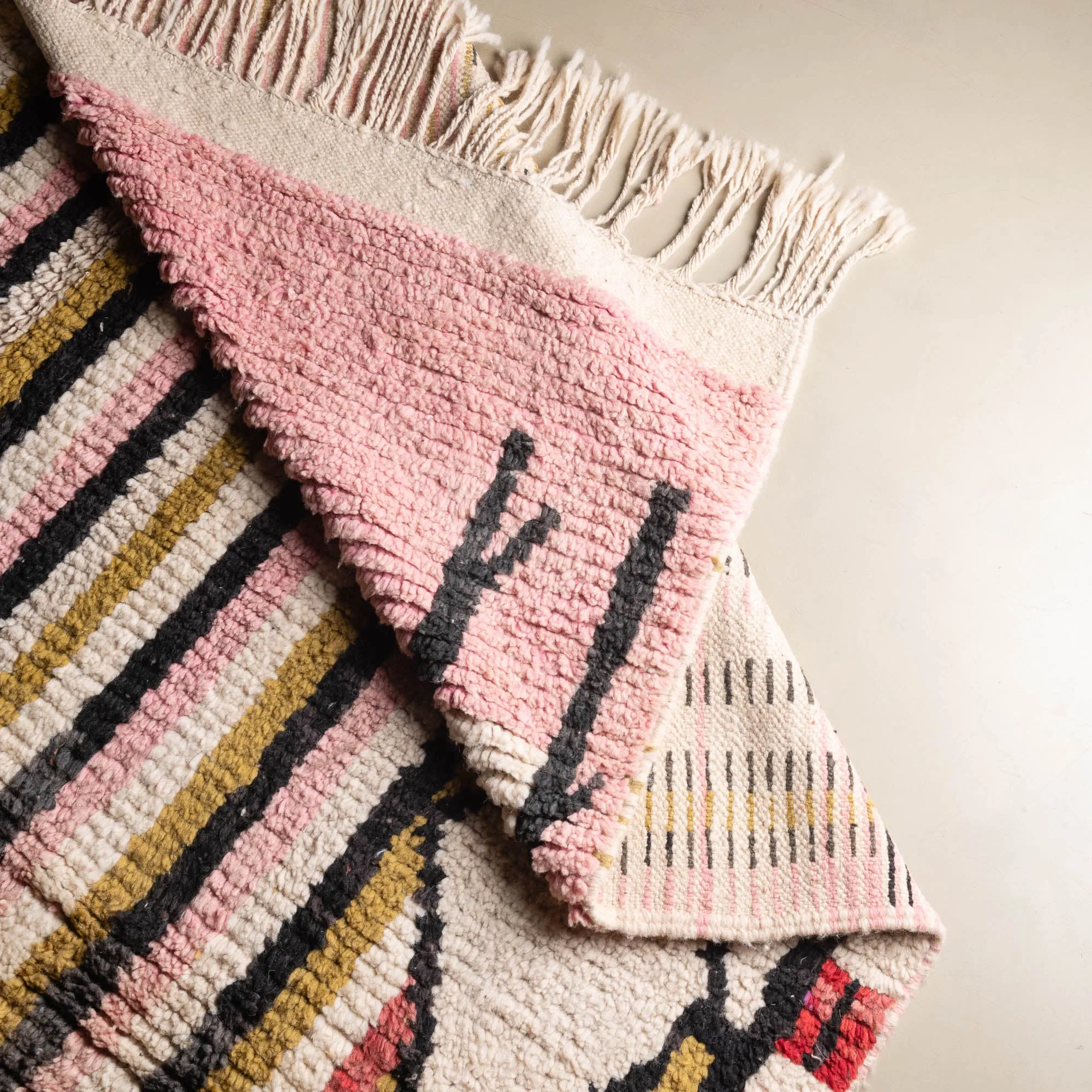 Thara - vintage boujad rug