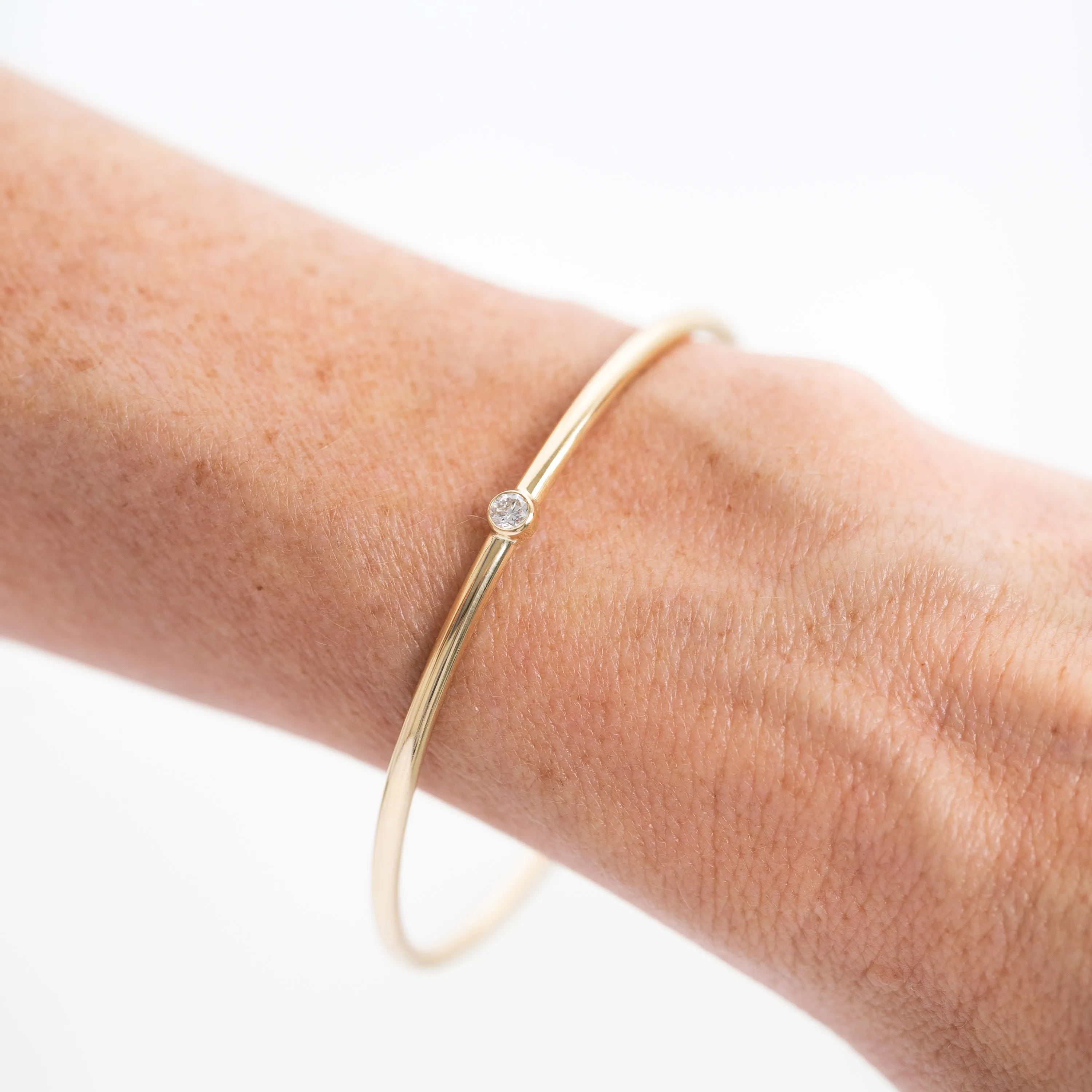 The Delicate Diamond Triple Weight
