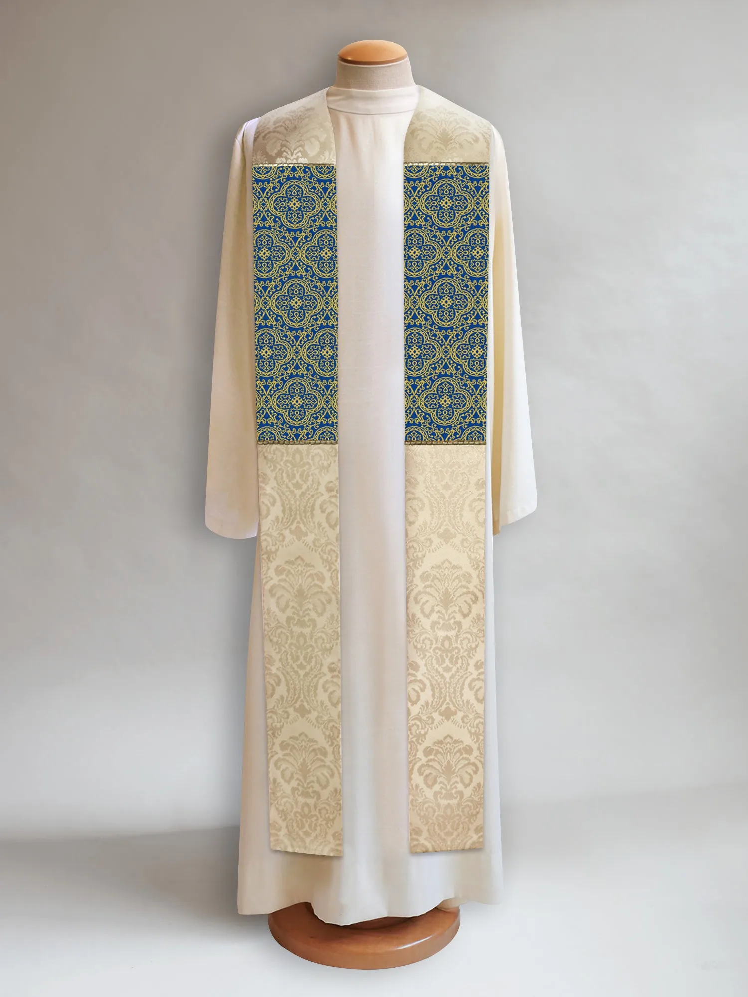 The Francis Classic Marian Collection