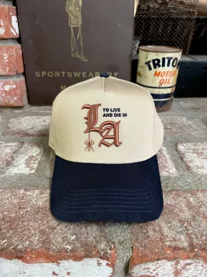 To live and Die in LA 5 Panel Snap Back Cap in Beige/Navy