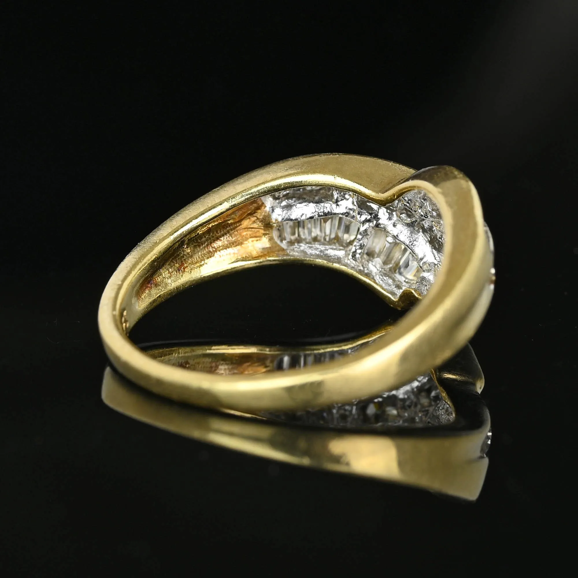 Vintage 14K Gold Chevron Wishbone 1CTW Diamond Ring